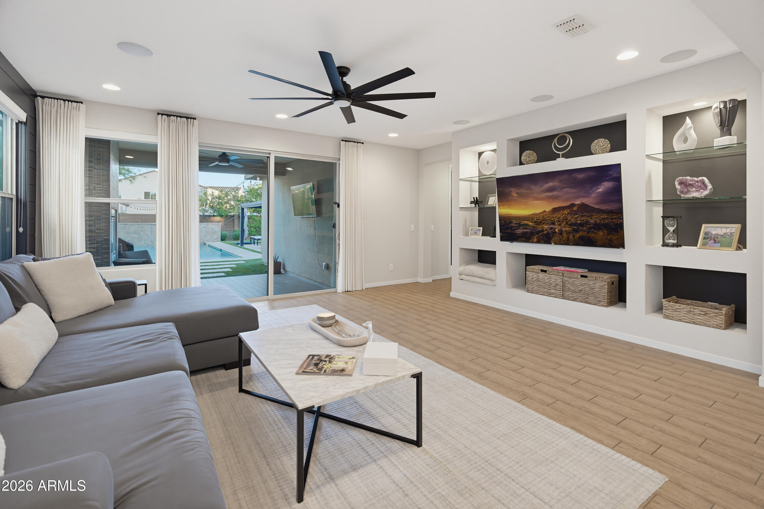 3211 E BRYCE Lane