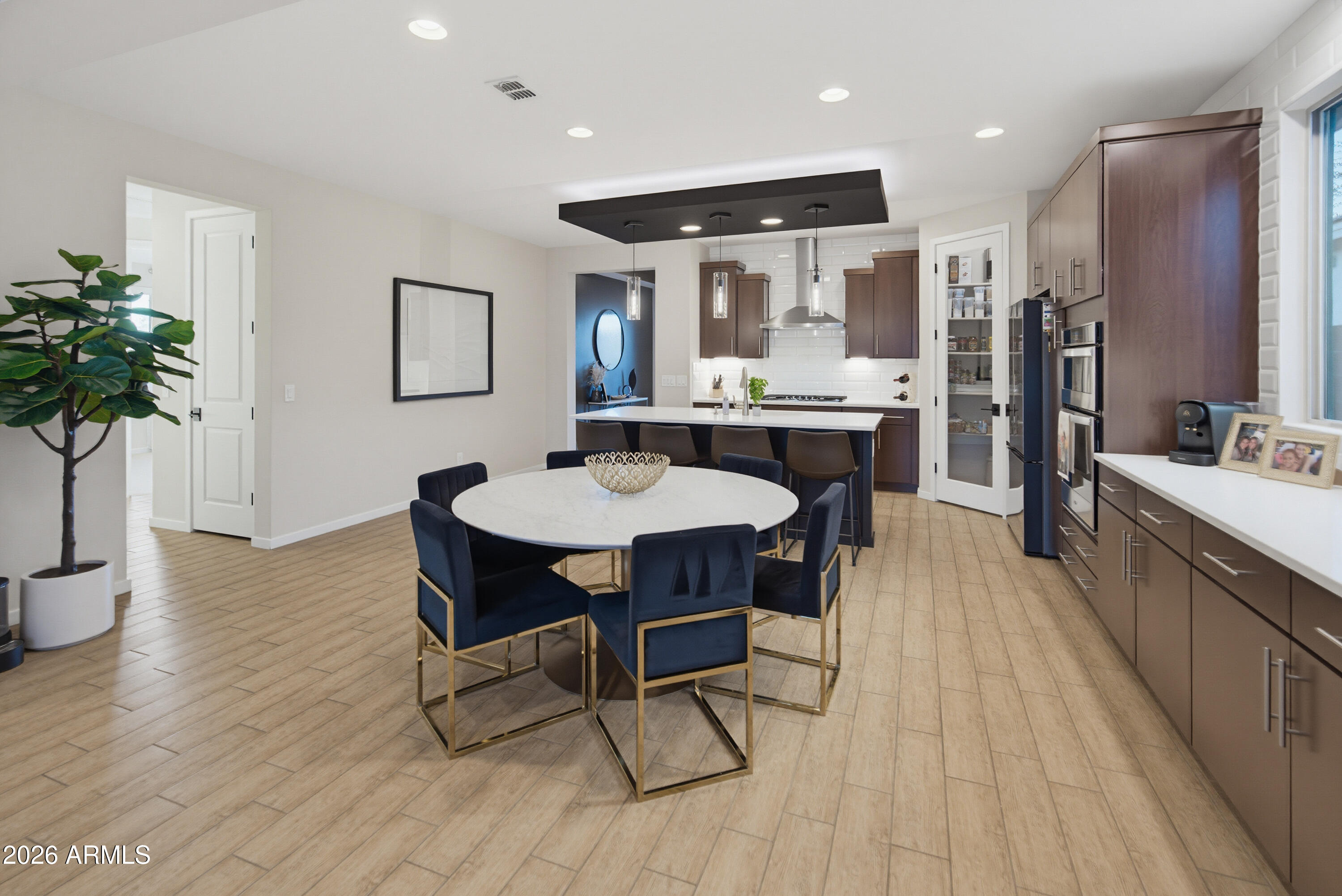 3211 E BRYCE Lane