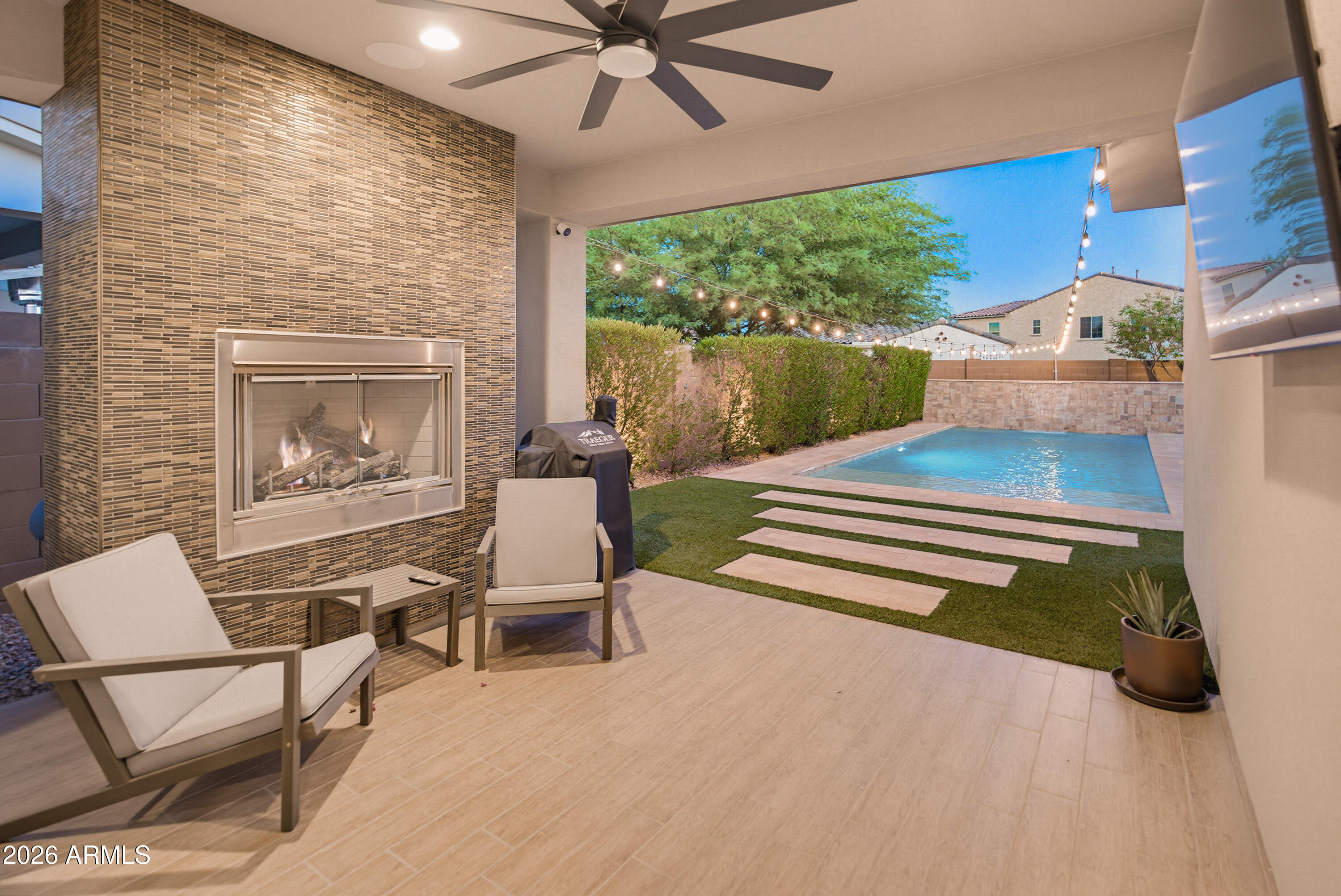 3211 E BRYCE Lane