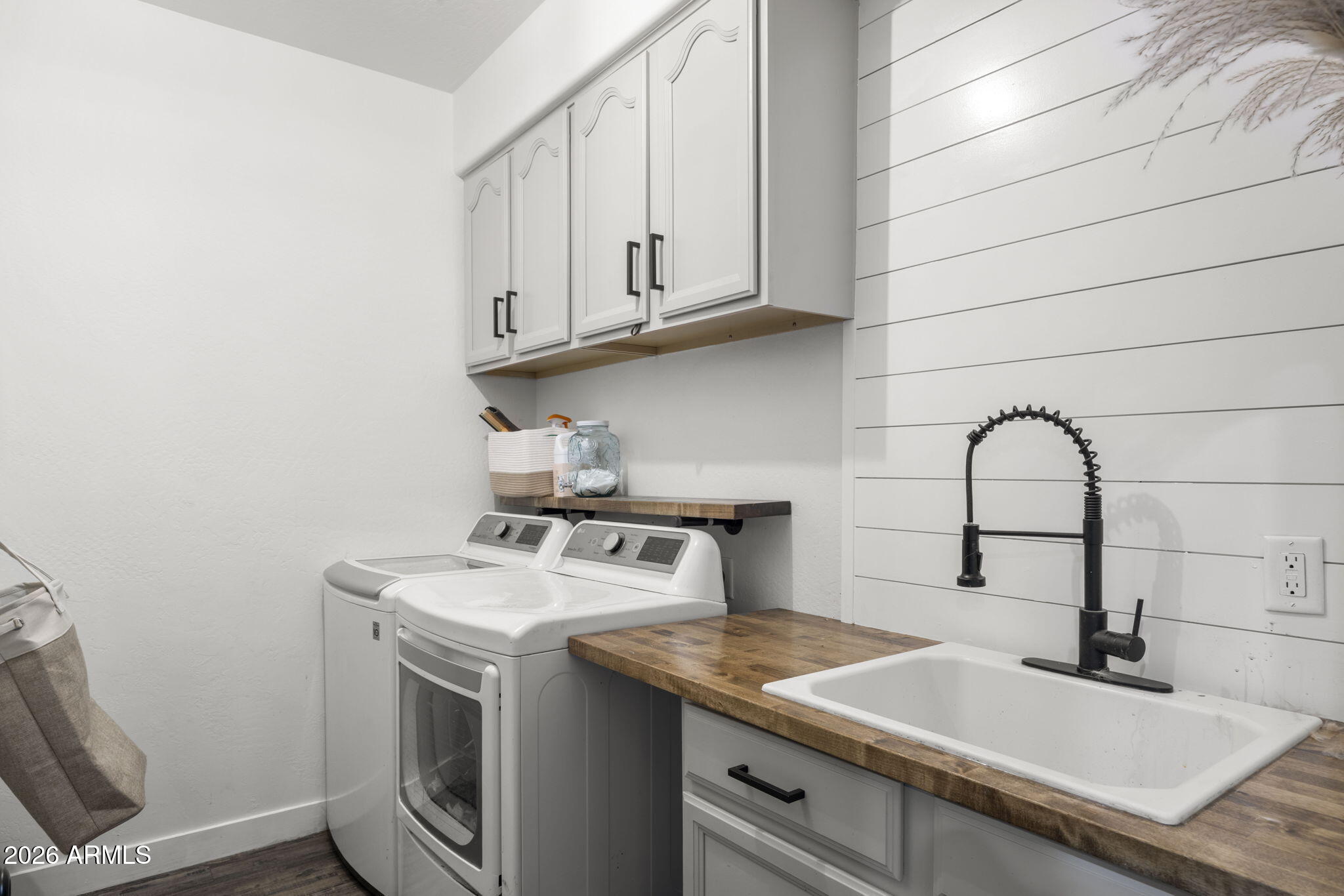 17805 W EUGENE Terrace