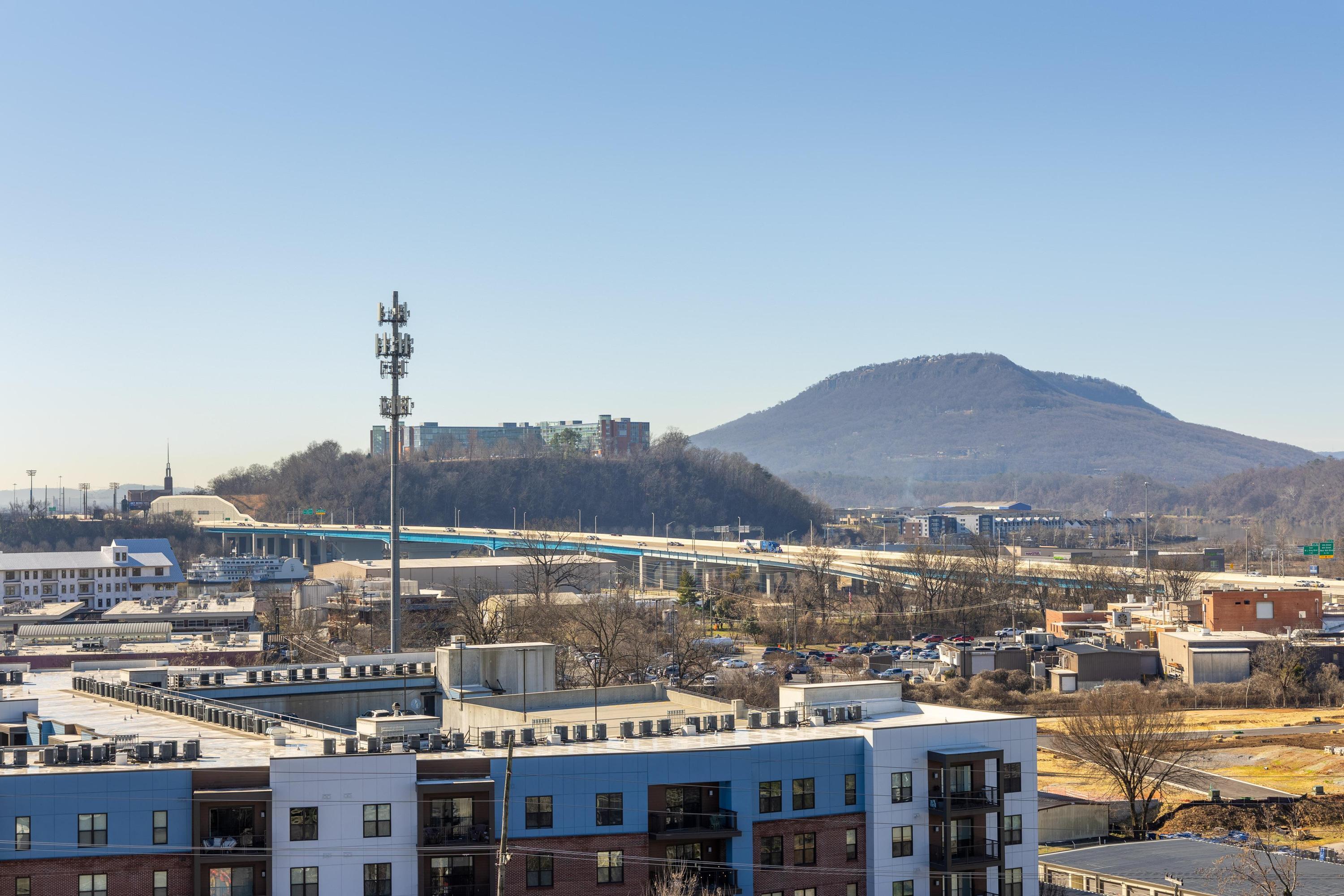 411 Fairpoint Street, 208