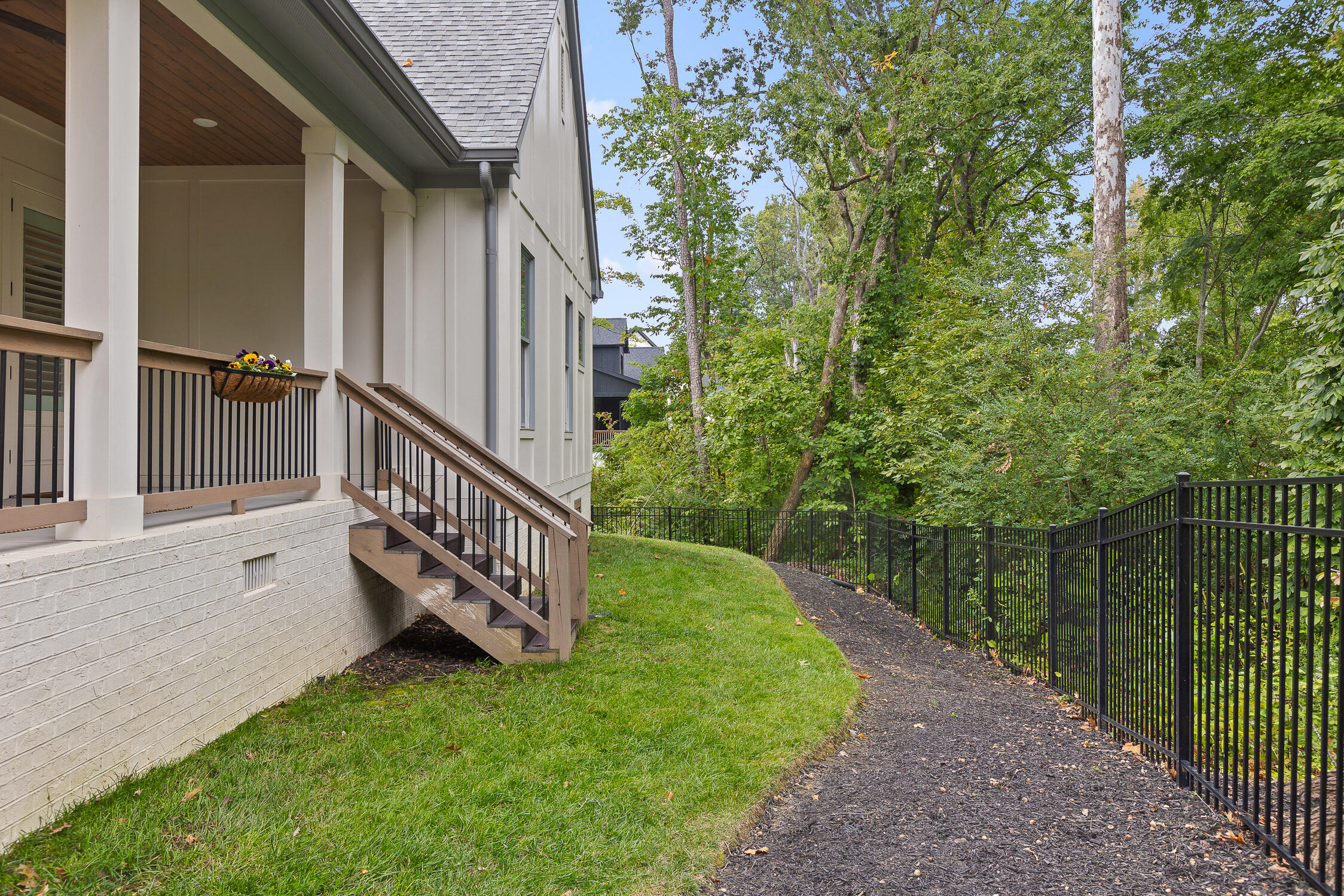 9559 Wolf Creek Trail, 13