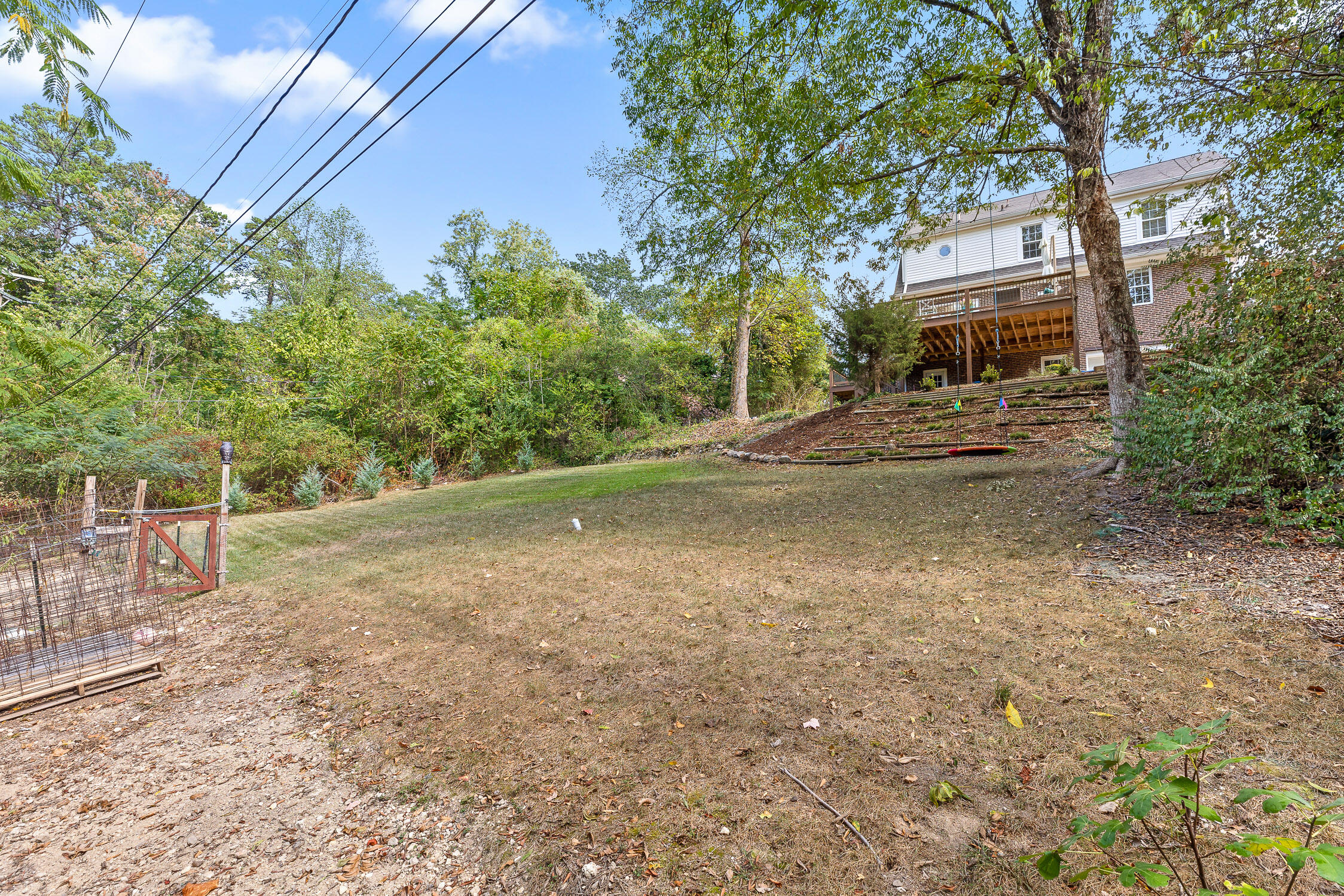 1707 Auburndale Avenue