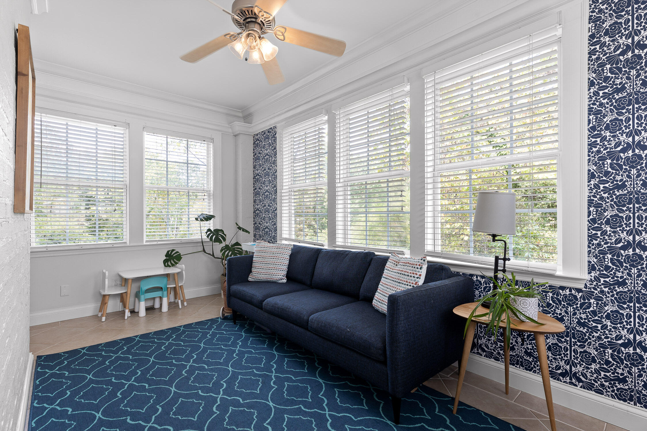 1707 Auburndale Avenue