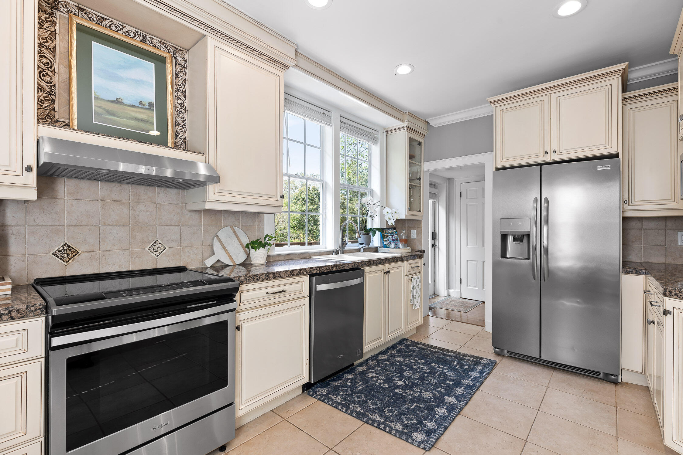 1707 Auburndale Avenue