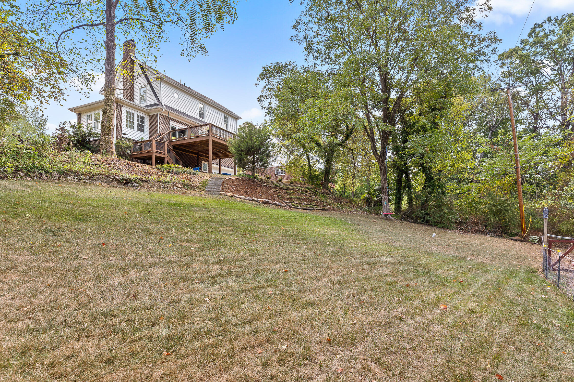 1707 Auburndale Avenue