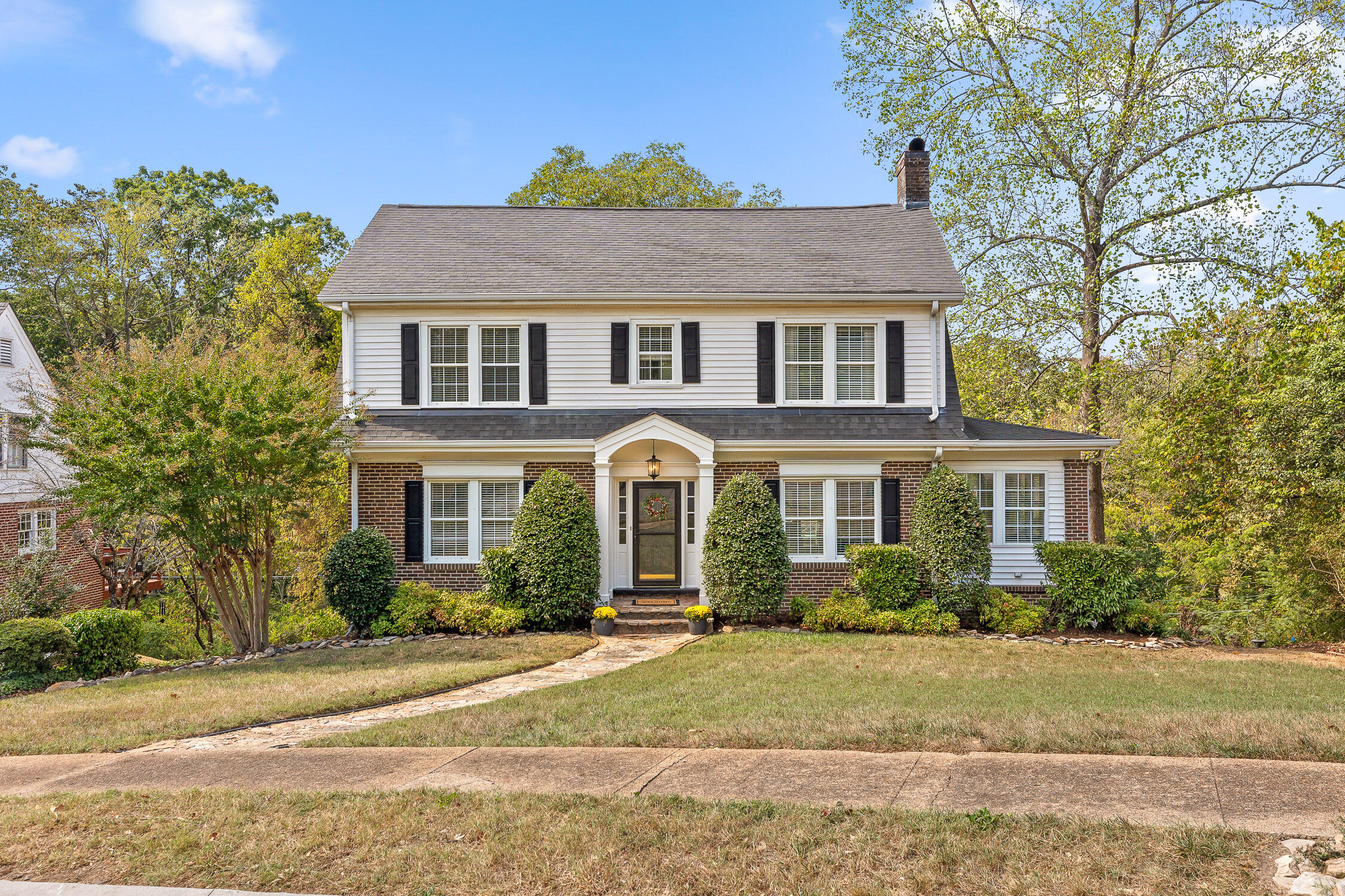 1707 Auburndale Avenue