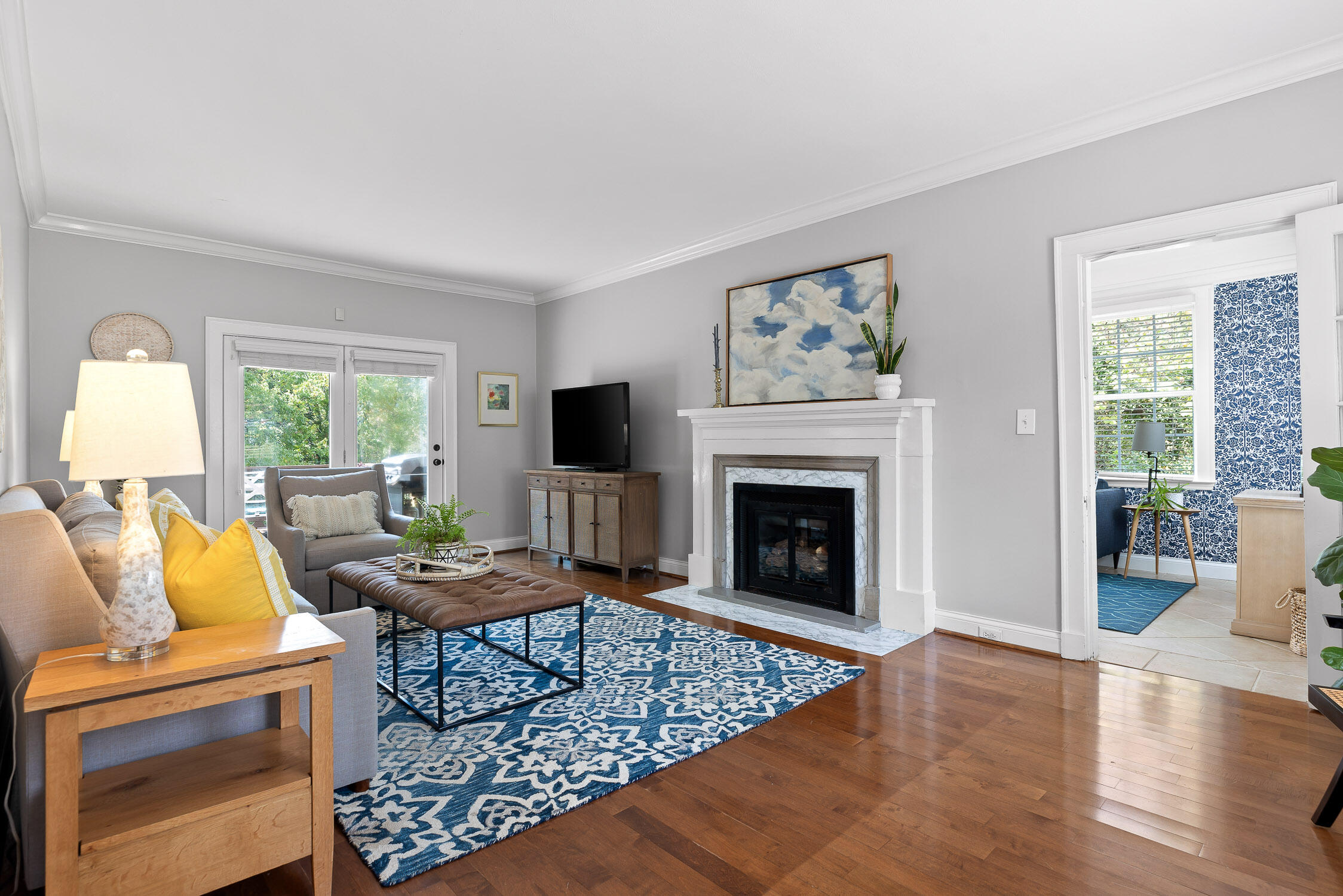 1707 Auburndale Avenue