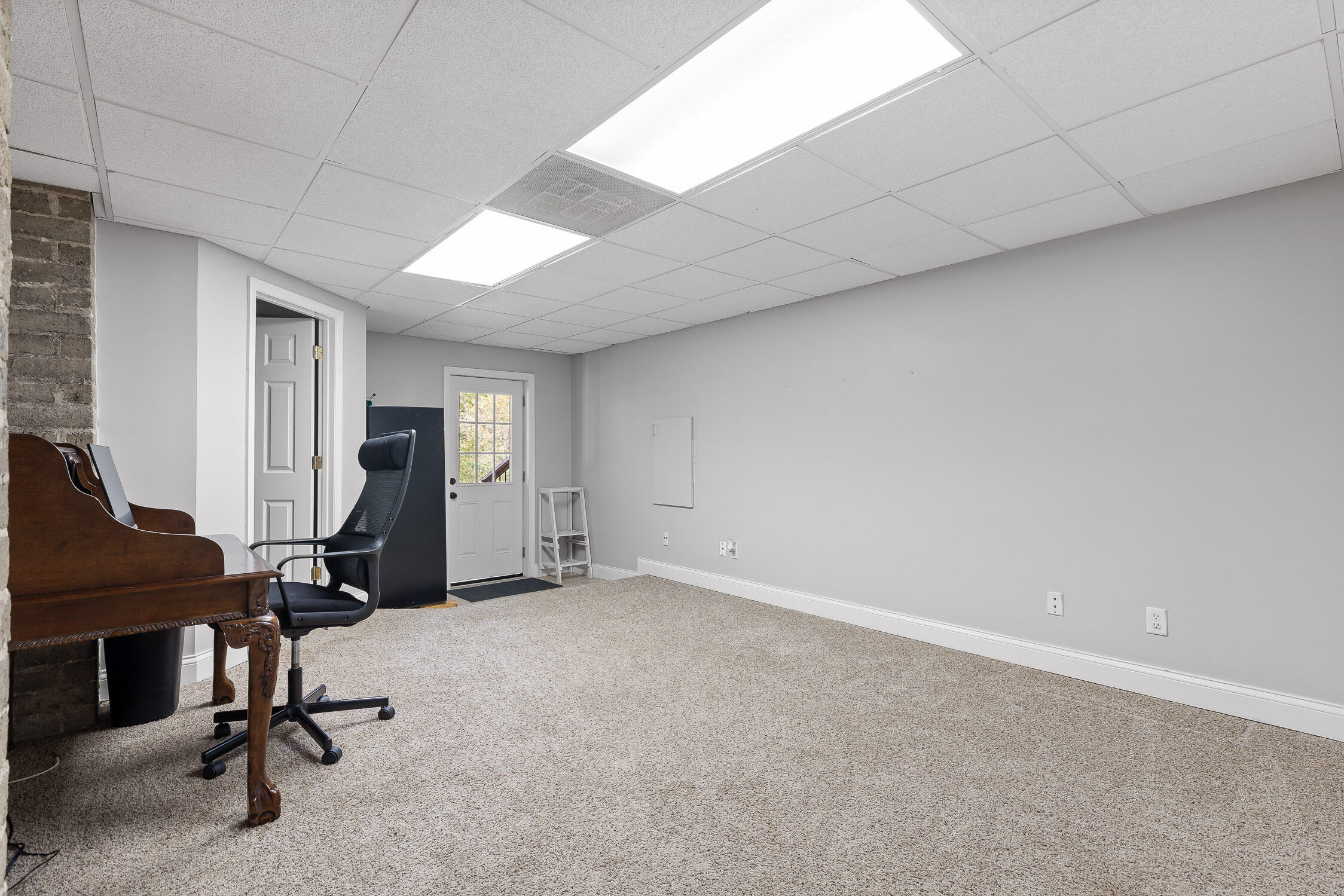 1707 Auburndale Avenue