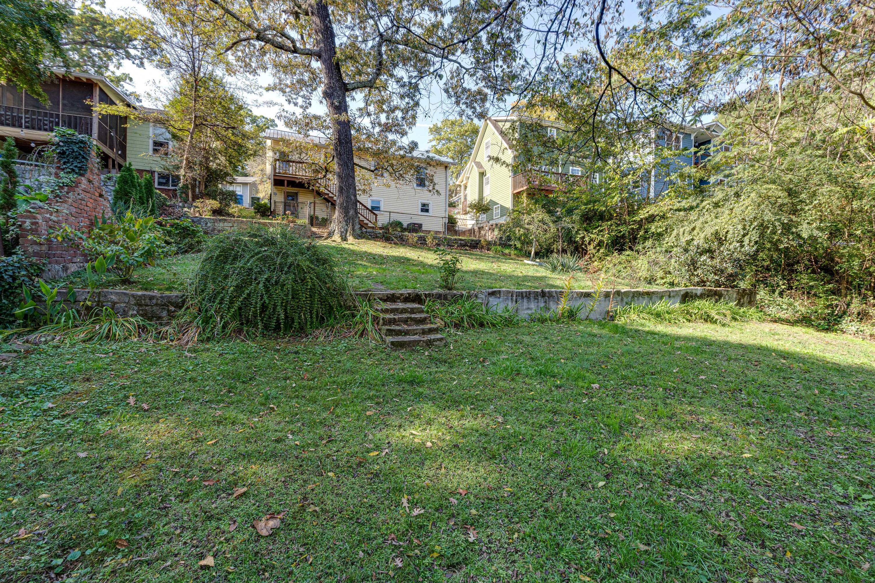 1223 Worthington Street