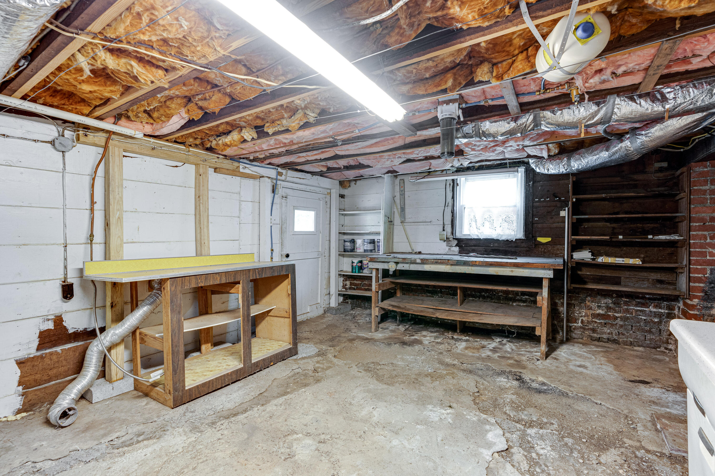 1223 Worthington Street