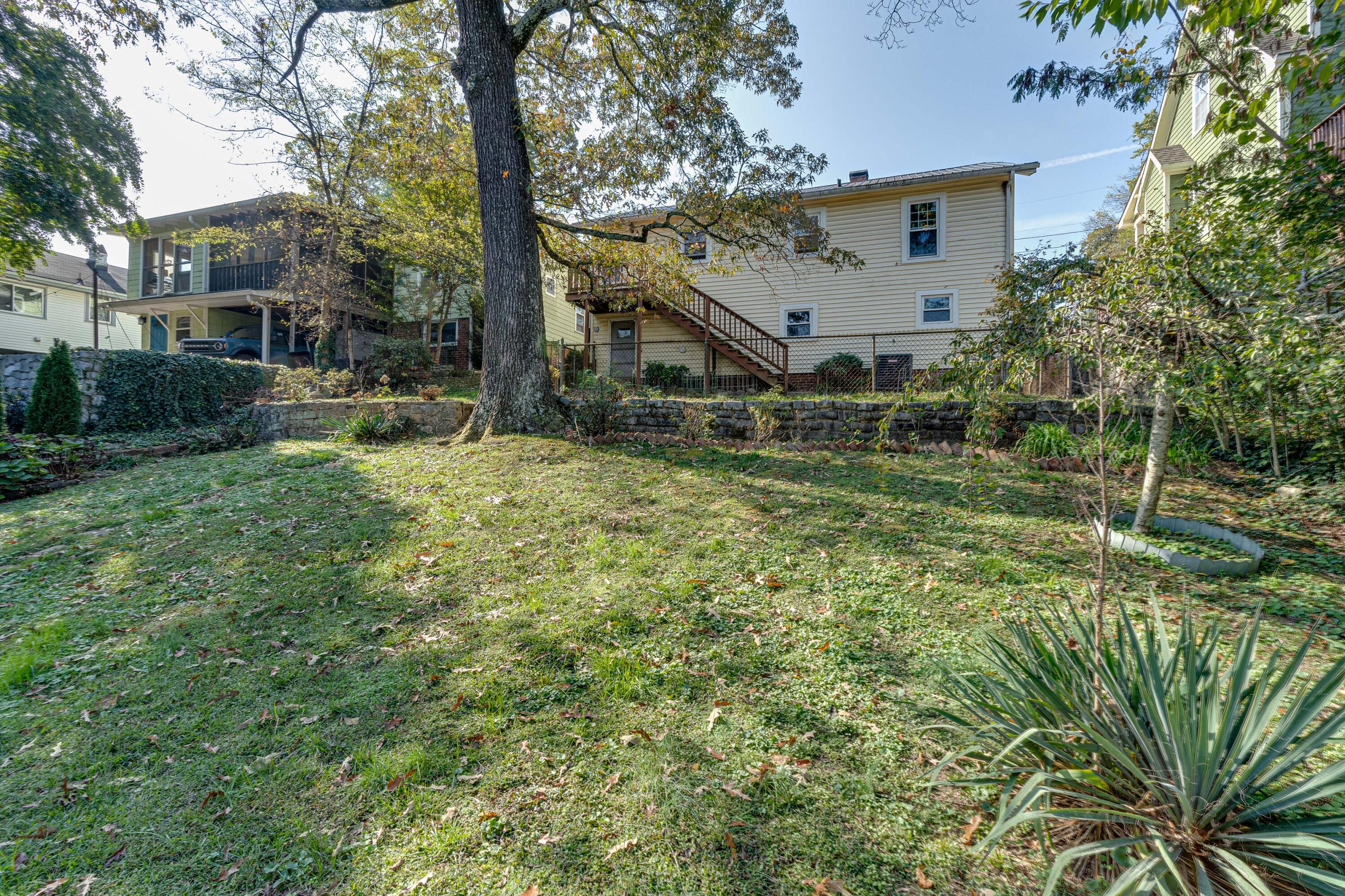 1223 Worthington Street