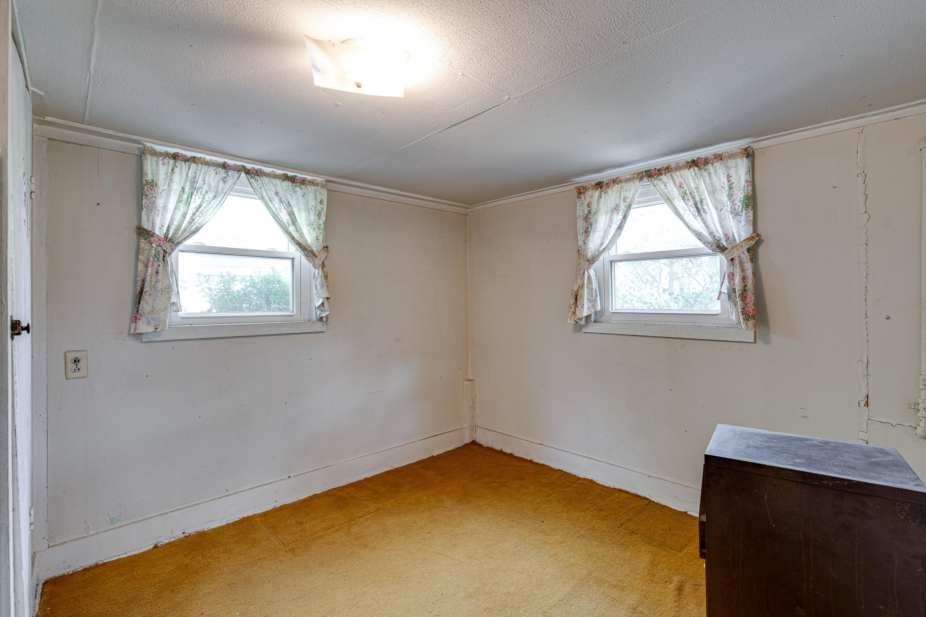 1223 Worthington Street