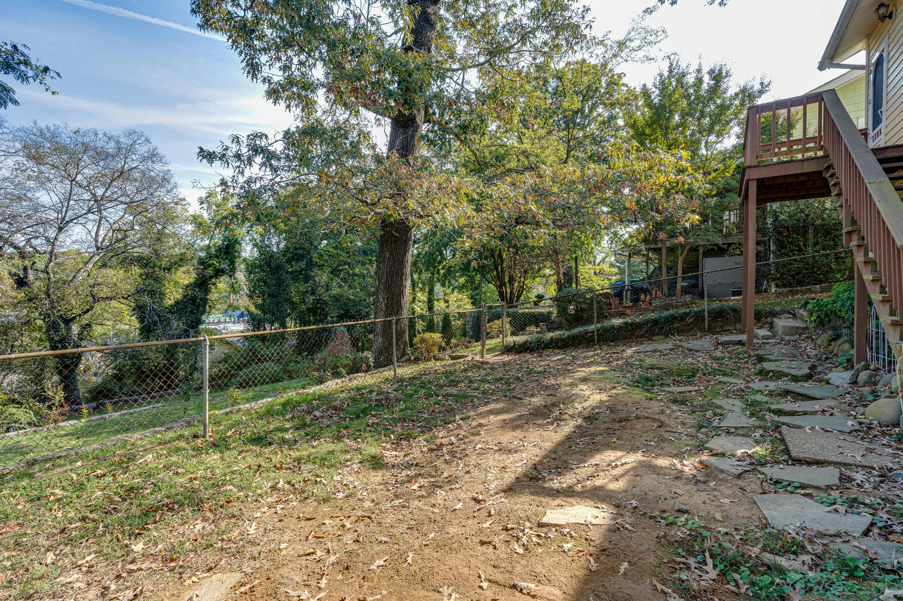 1223 Worthington Street