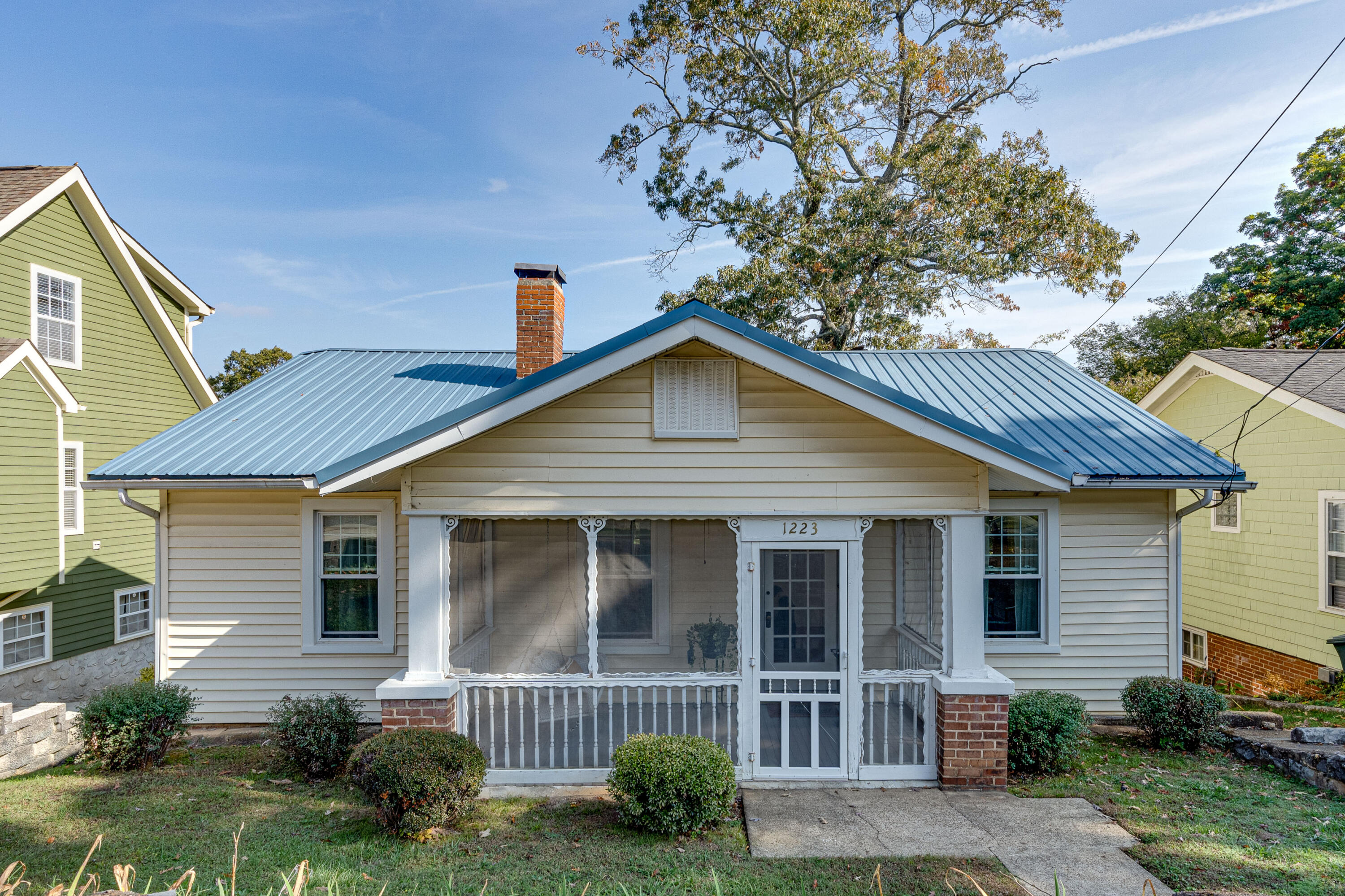 1223 Worthington Street