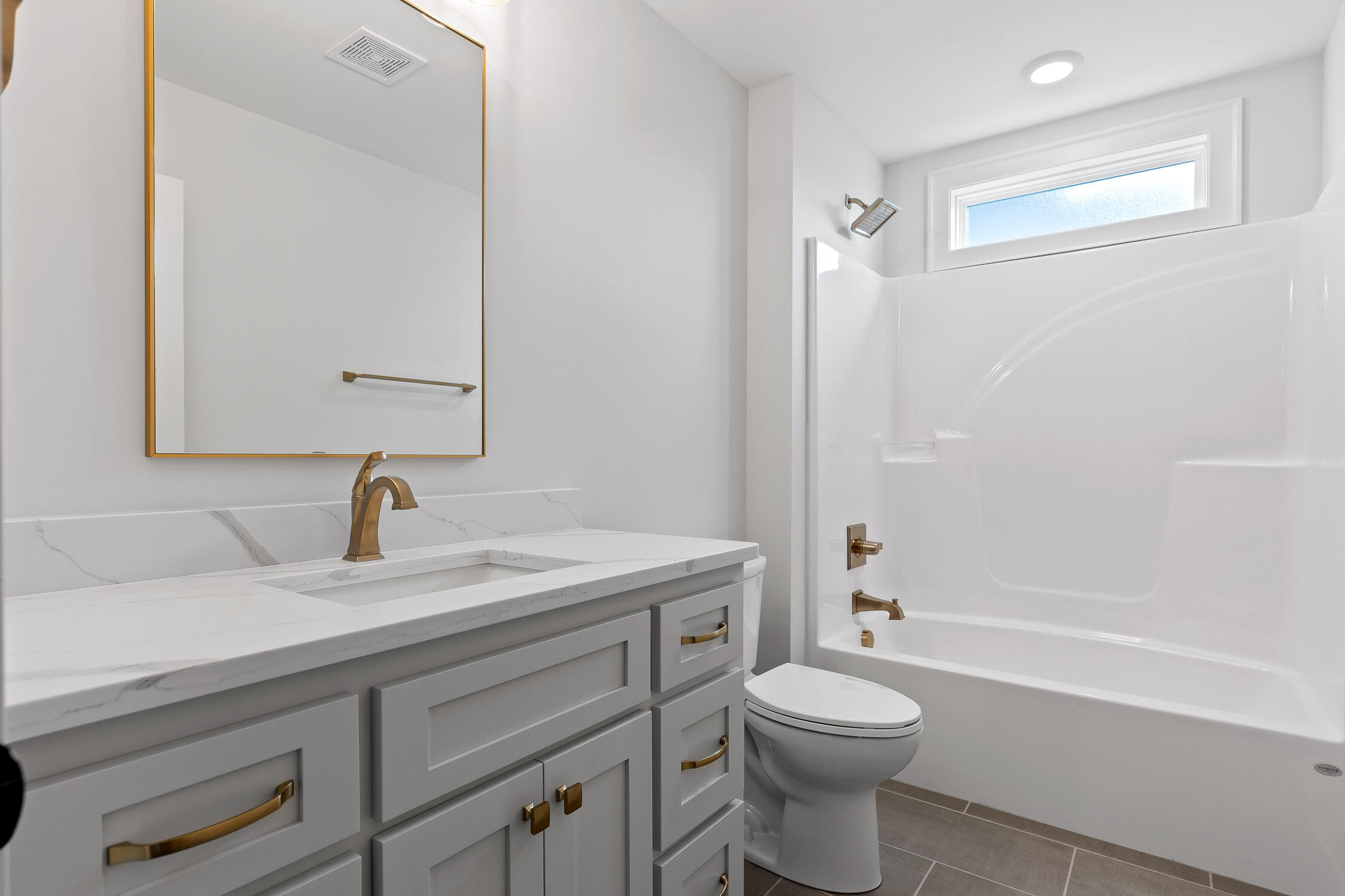 7901 Vervena Drive, 10