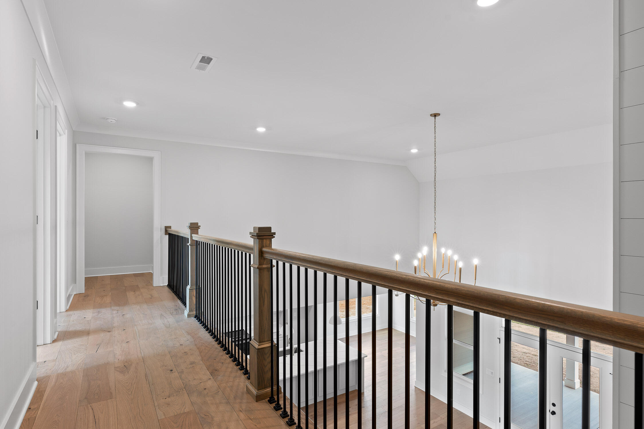 7901 Vervena Drive, 10