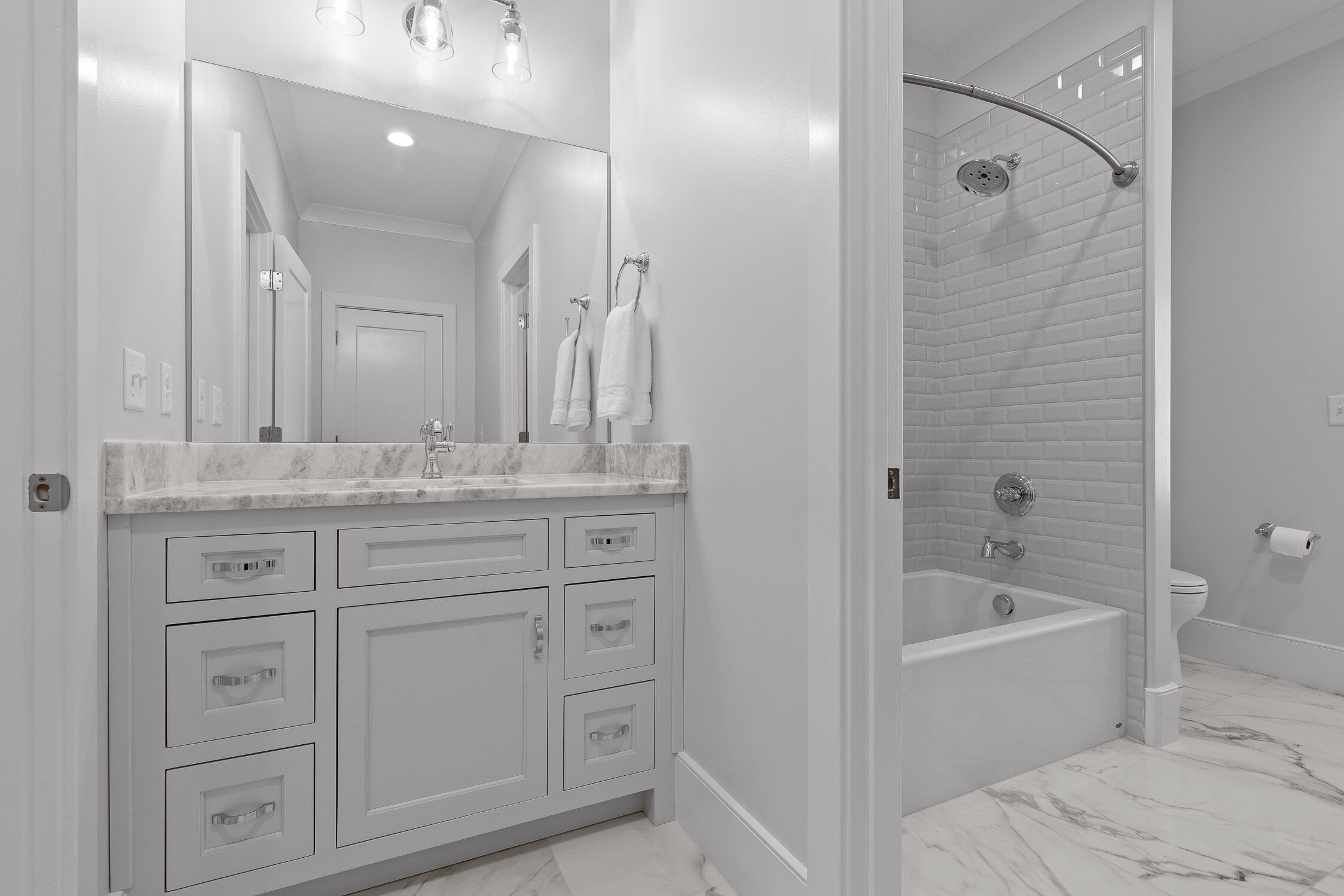 824 Danbury Cove Place