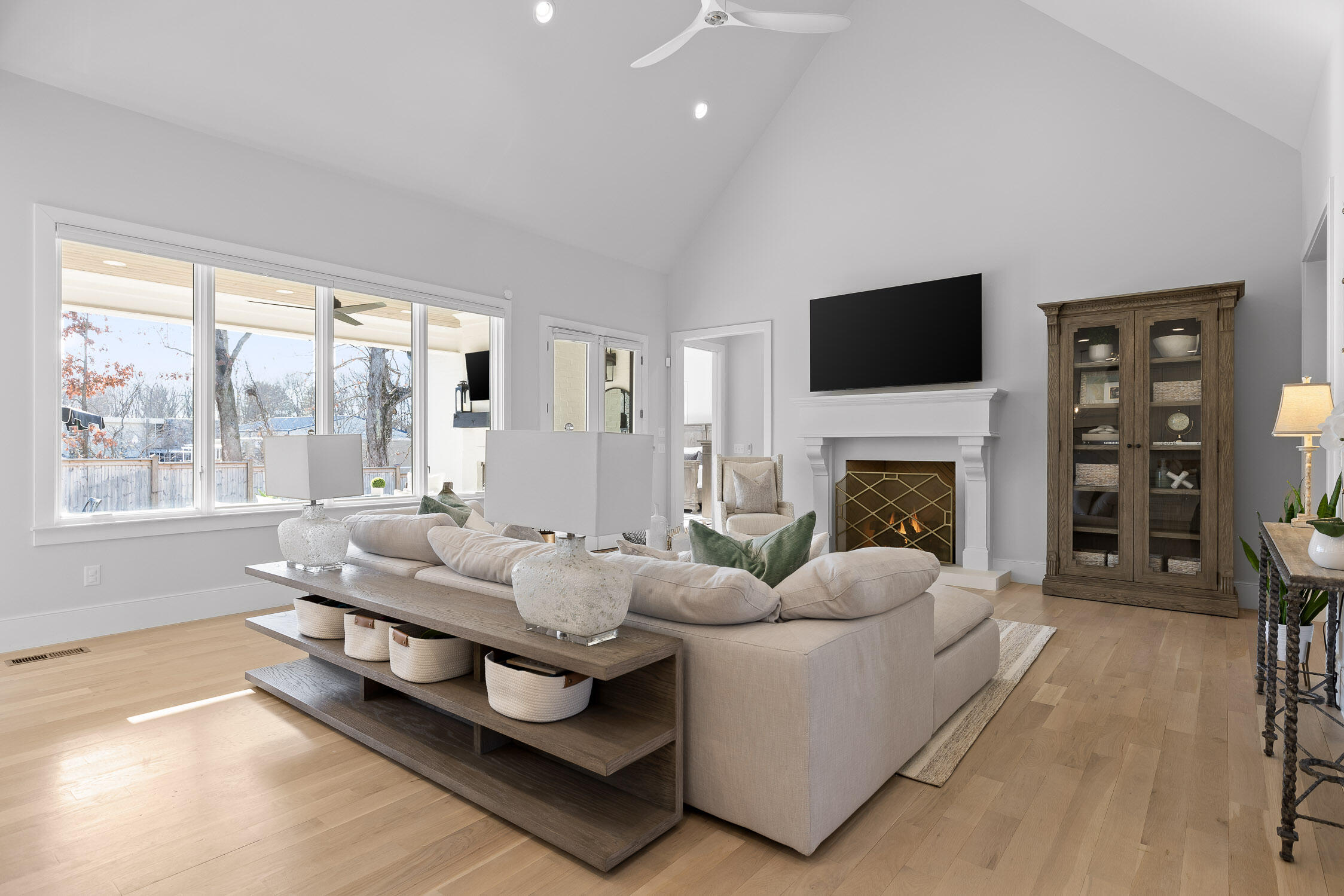 824 Danbury Cove Place