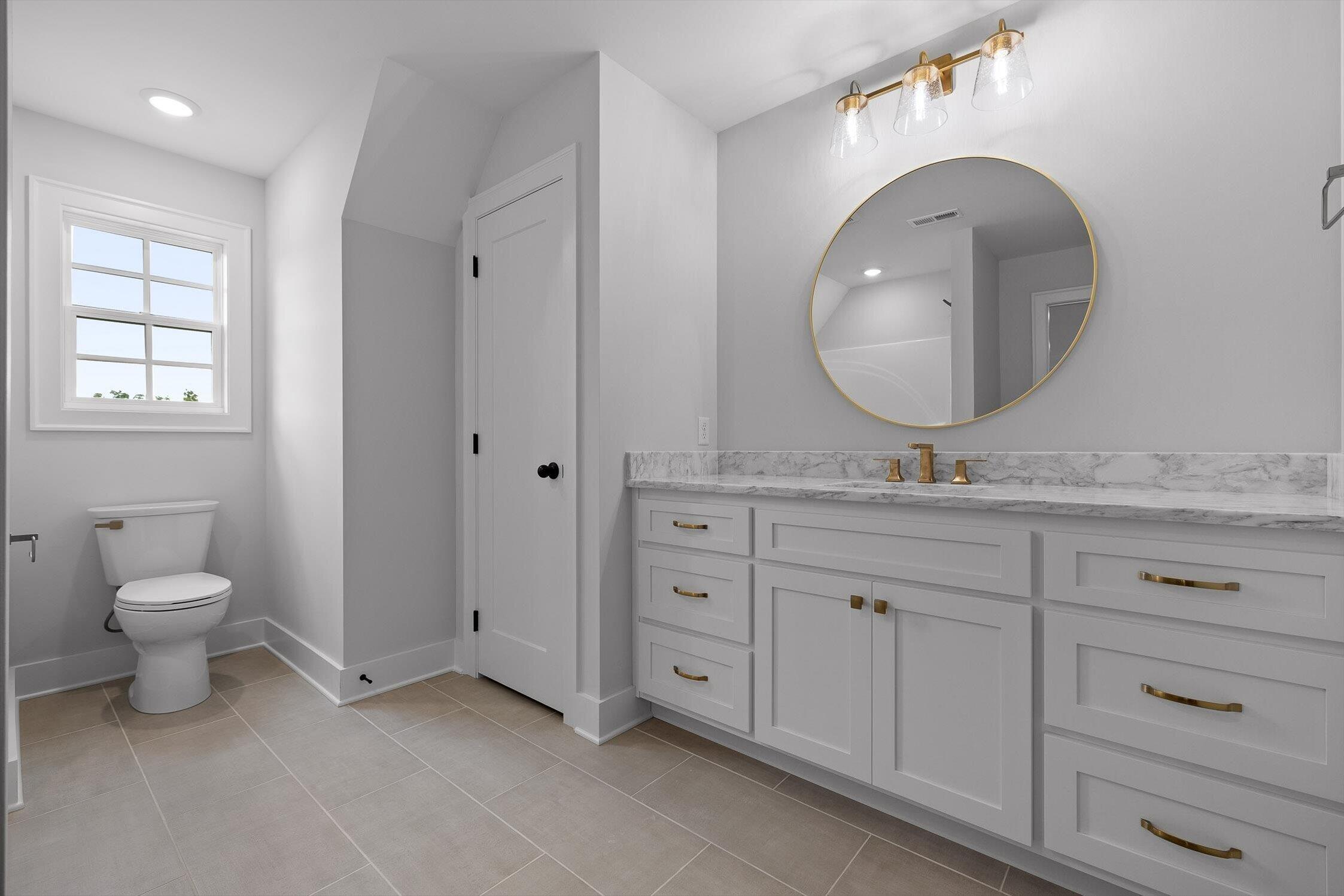7867 Vervena Drive, 9