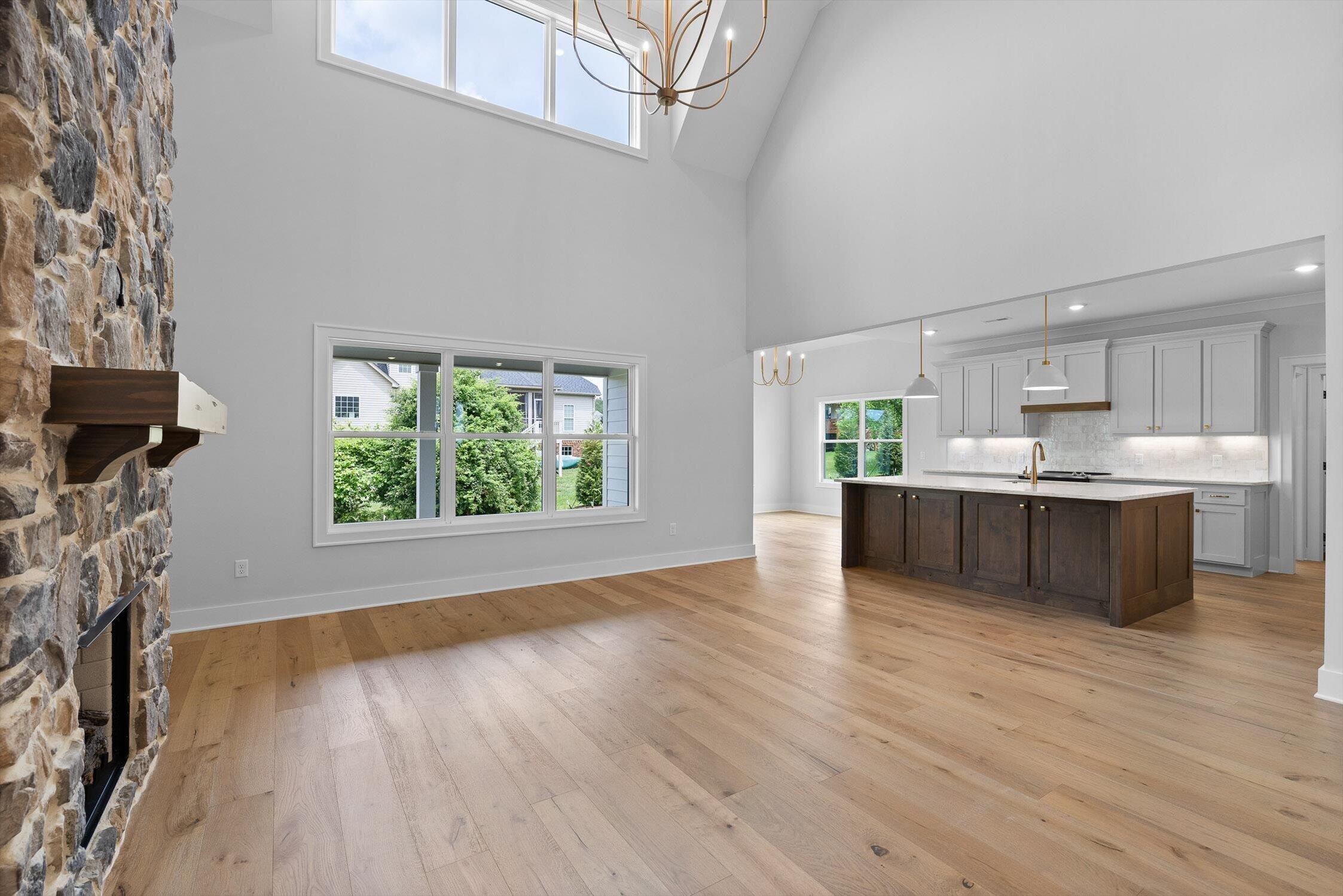 7867 Vervena Drive, 9