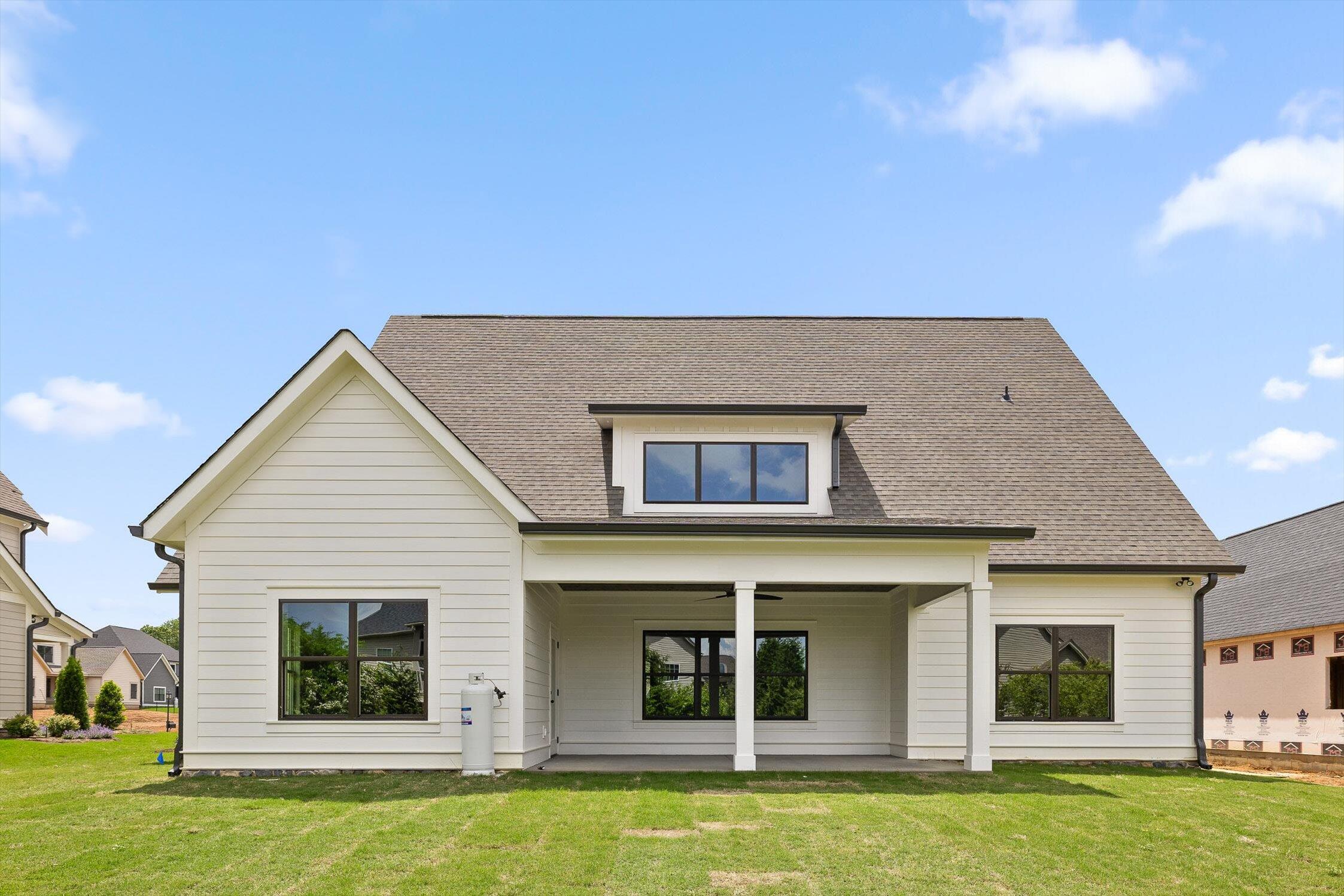 7867 Vervena Drive, 9