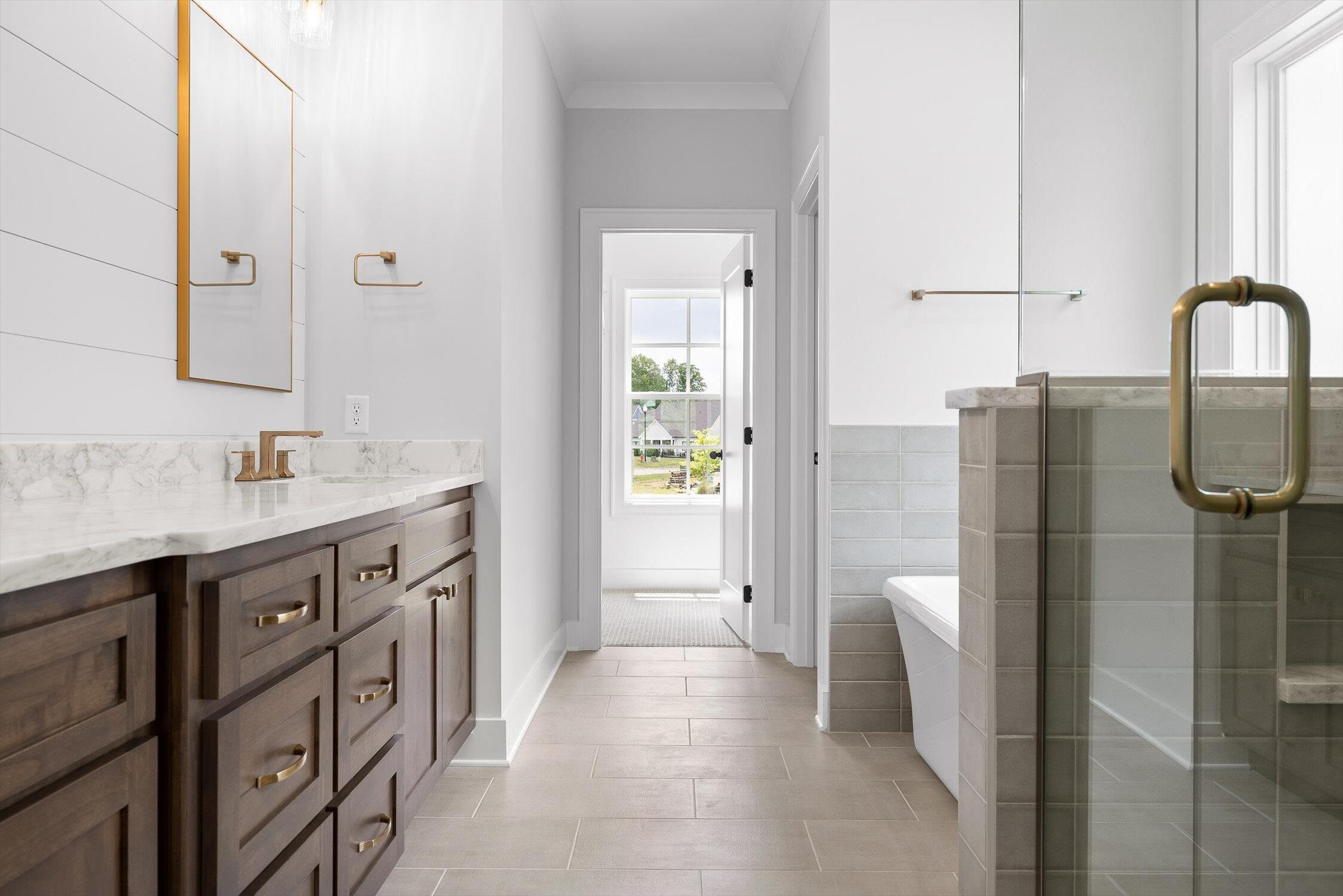 7867 Vervena Drive, 9