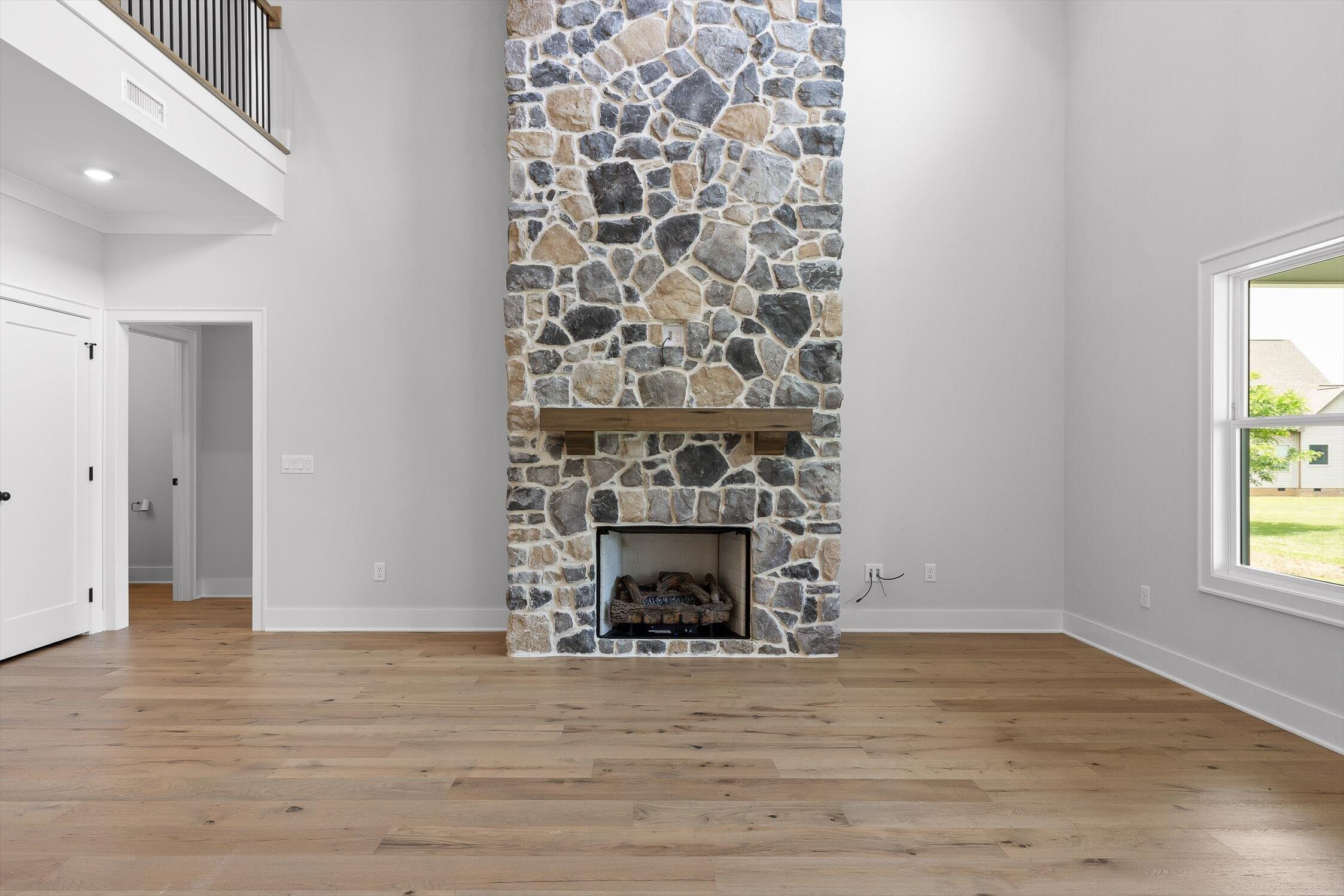 7867 Vervena Drive, 9
