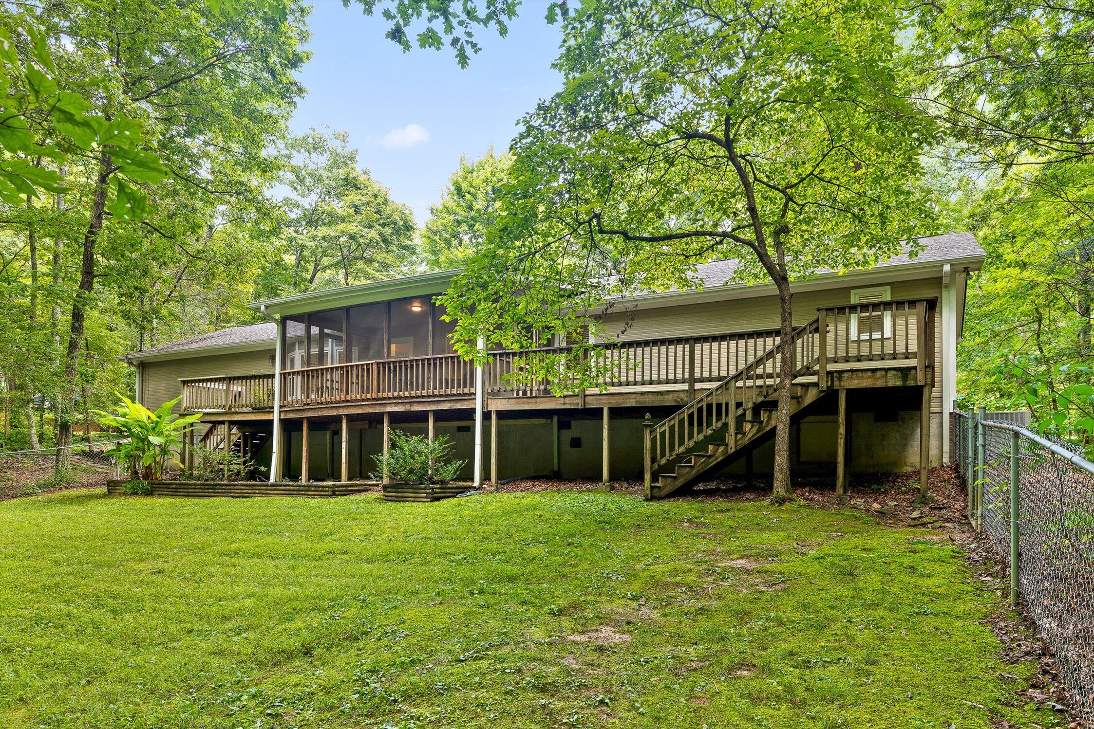4707 Creek Point Lane