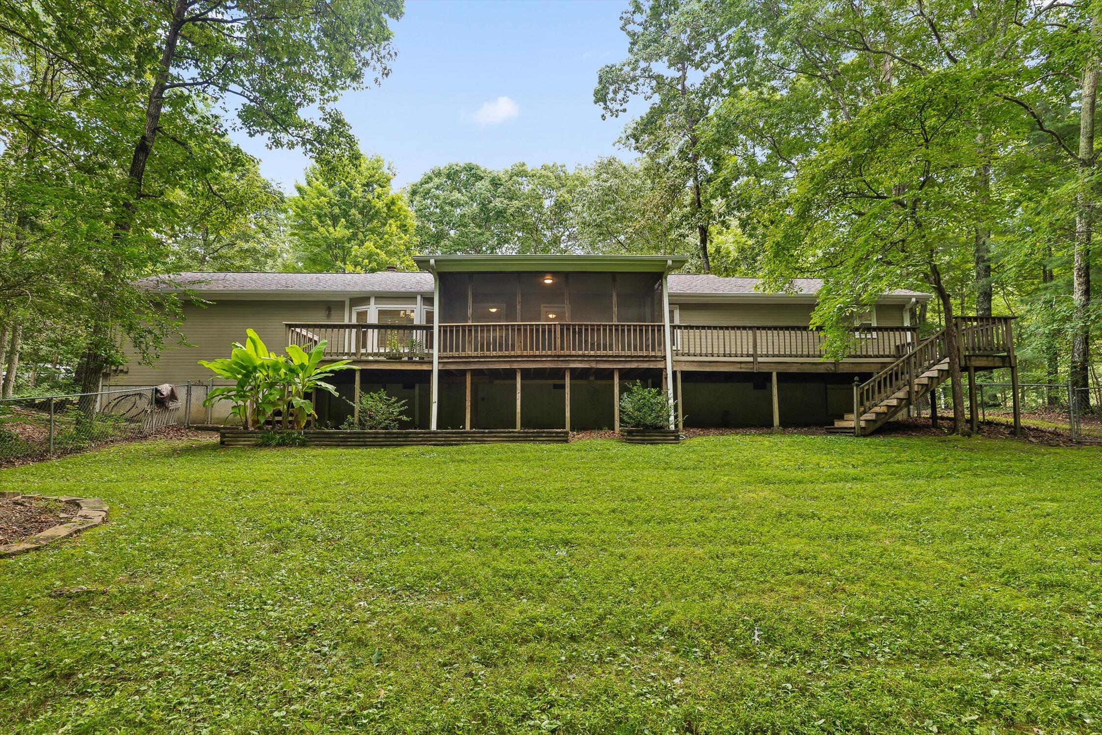 4707 Creek Point Lane