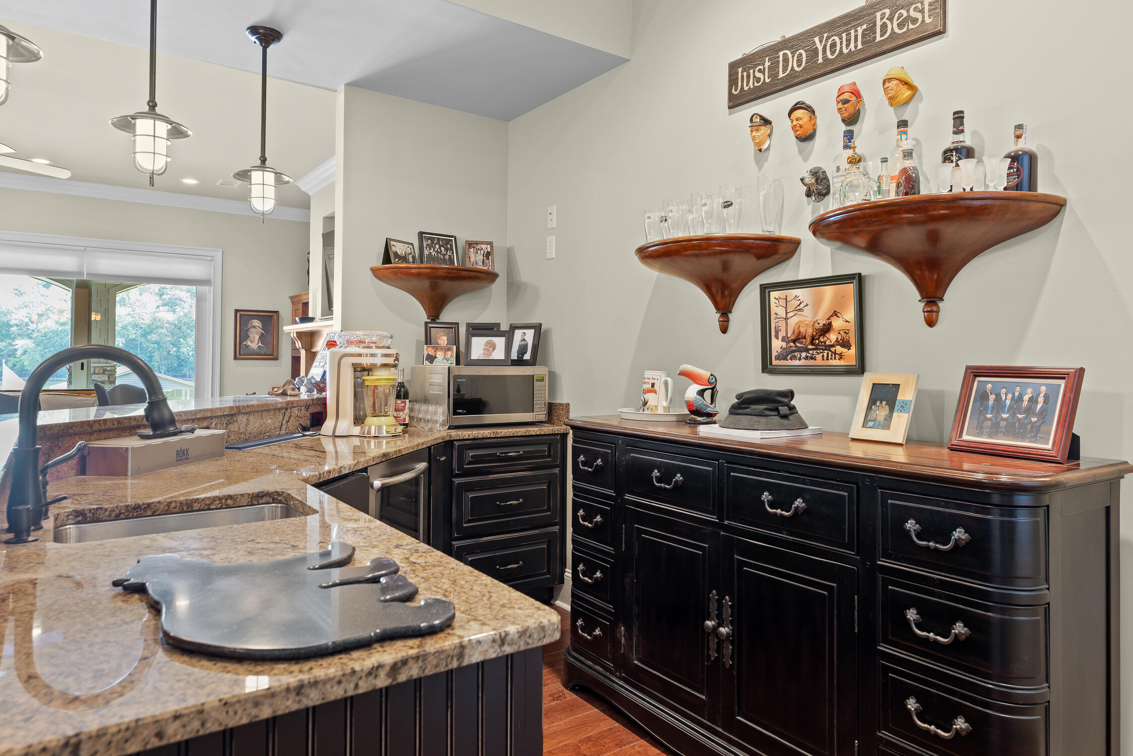 6508 Dogwood Drive