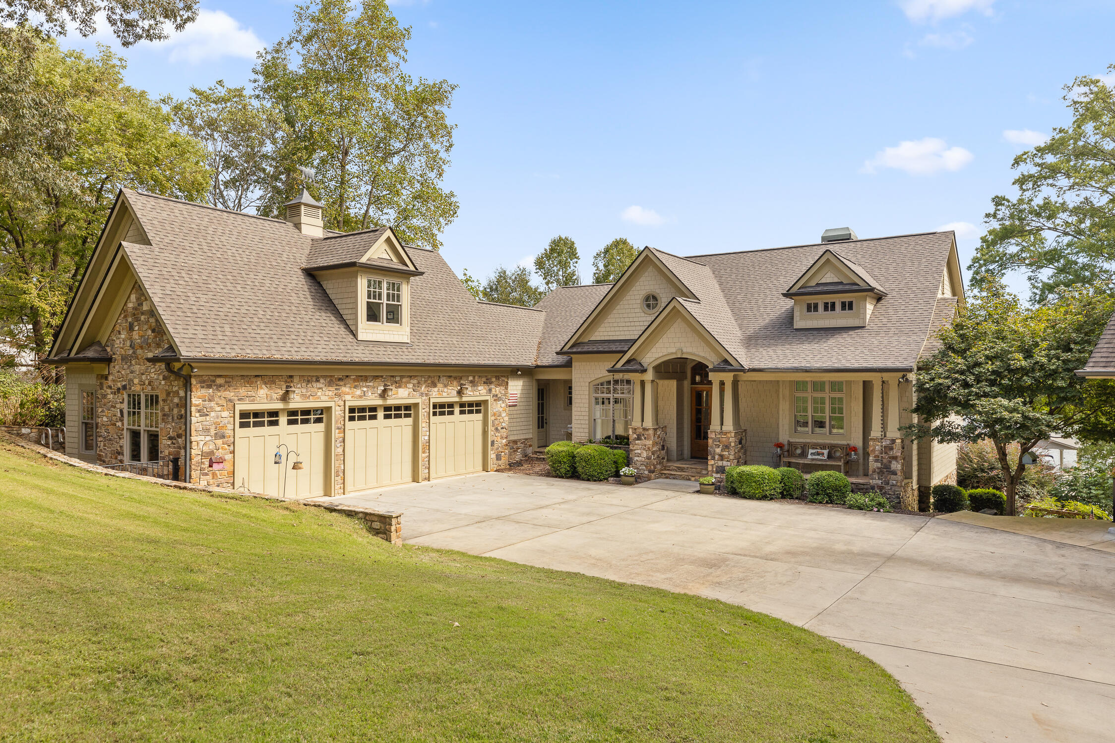6508 Dogwood Drive