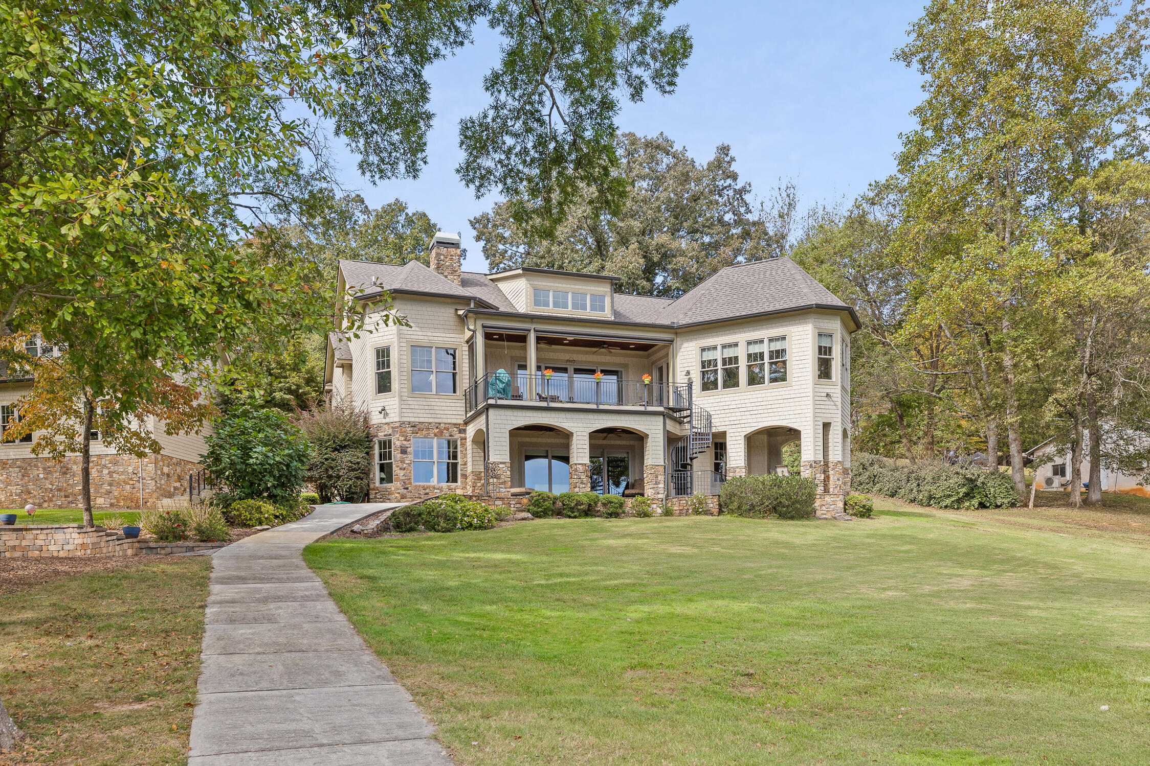 6508 Dogwood Drive