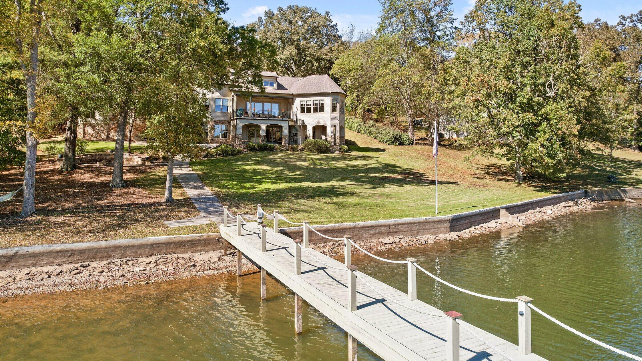 6508 Dogwood Drive