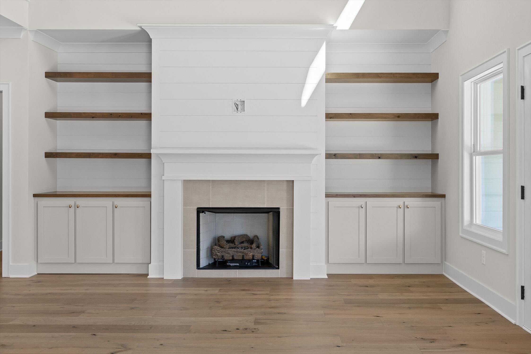 8296 Coldwater Court, 26