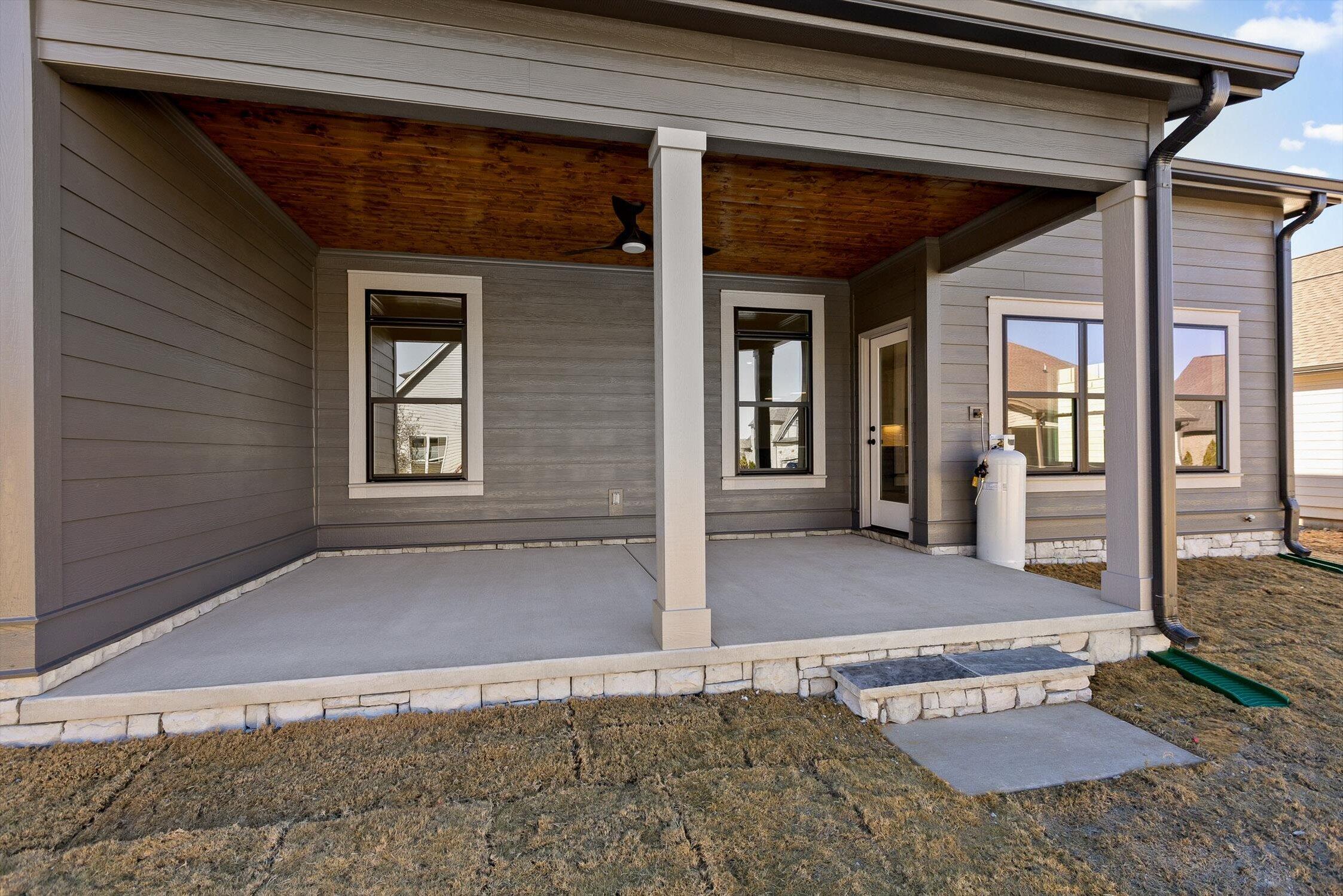 7859 Vervena Drive, 8