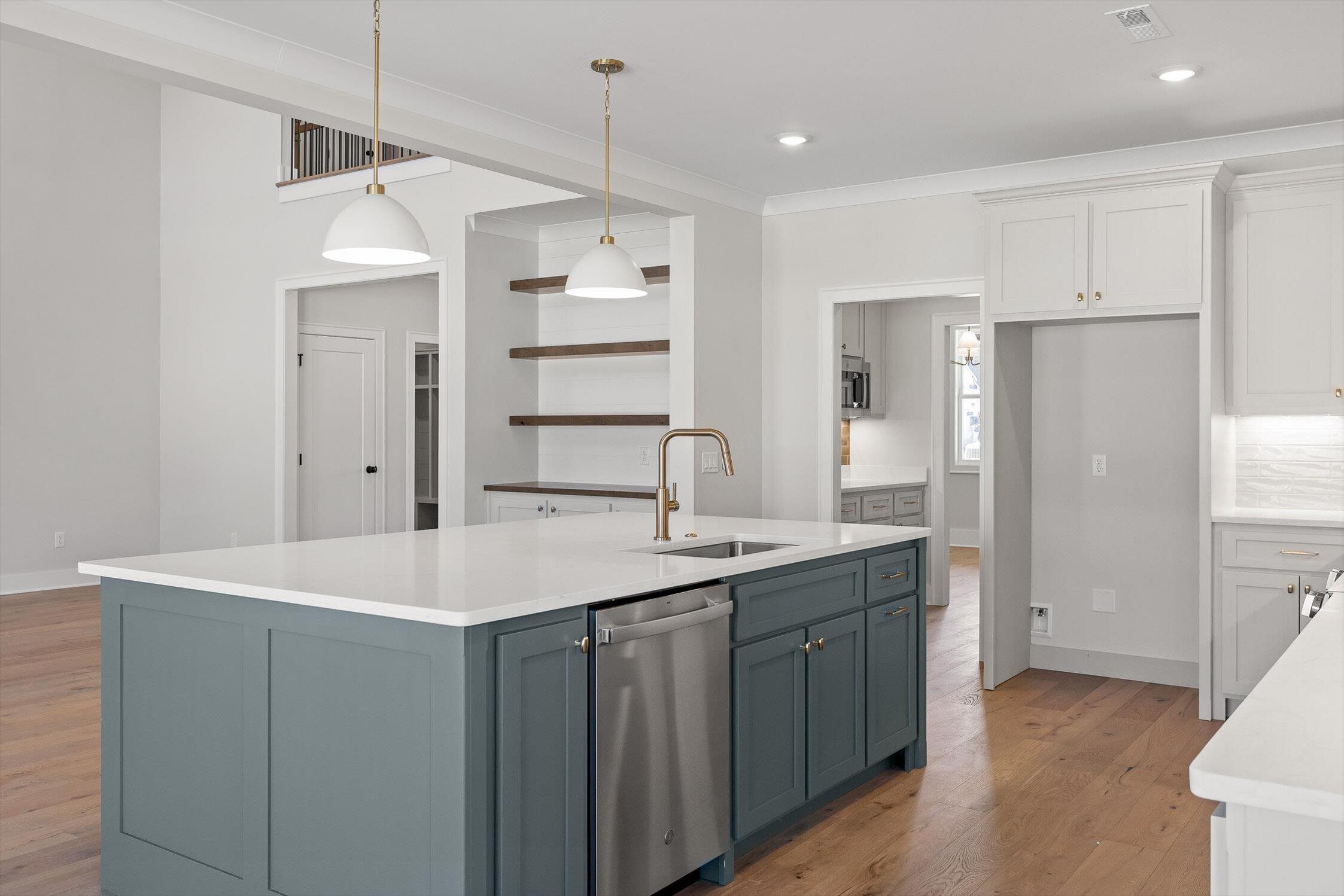 7859 Vervena Drive, 8