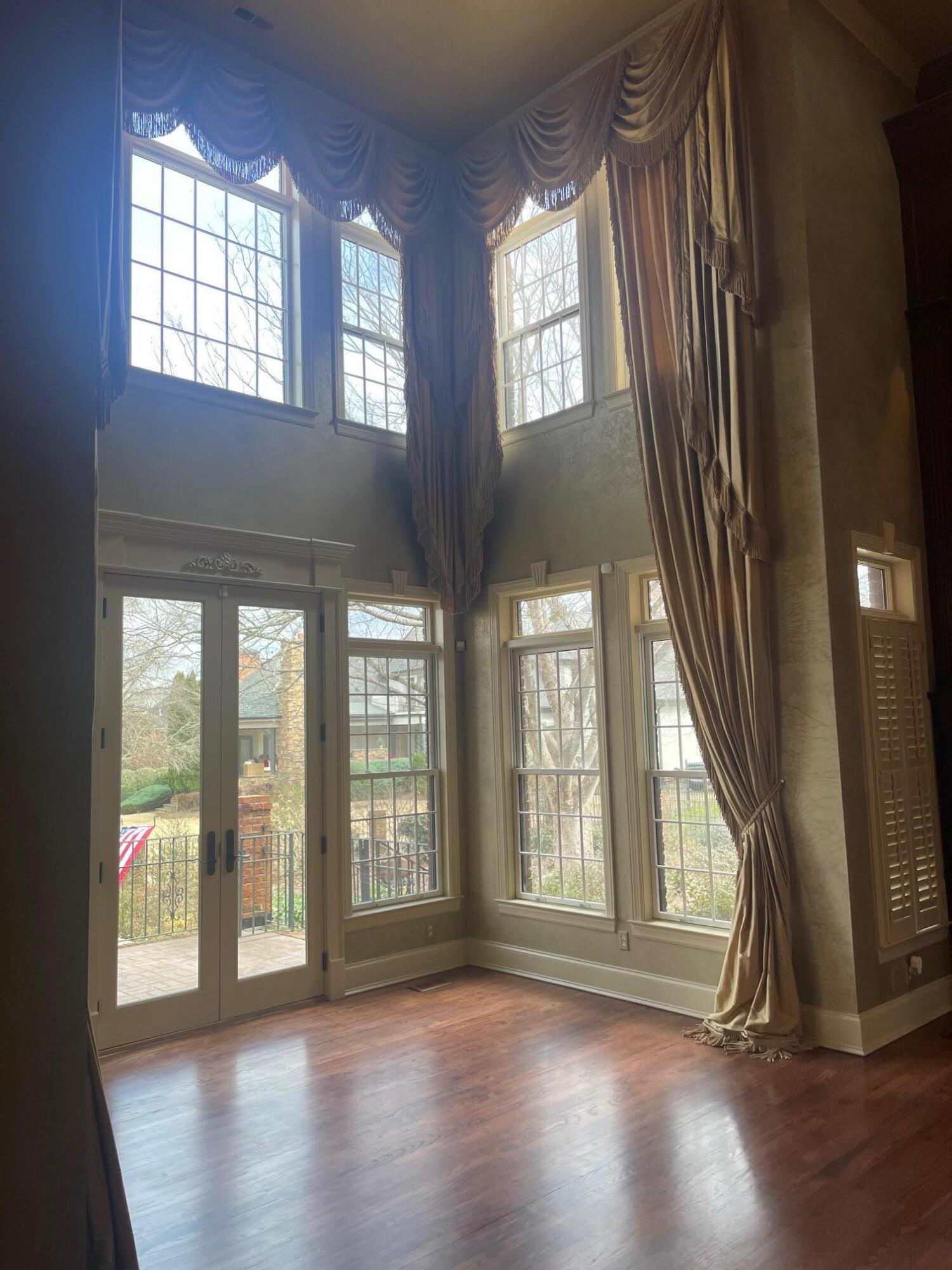 7821 Night Hawk Road