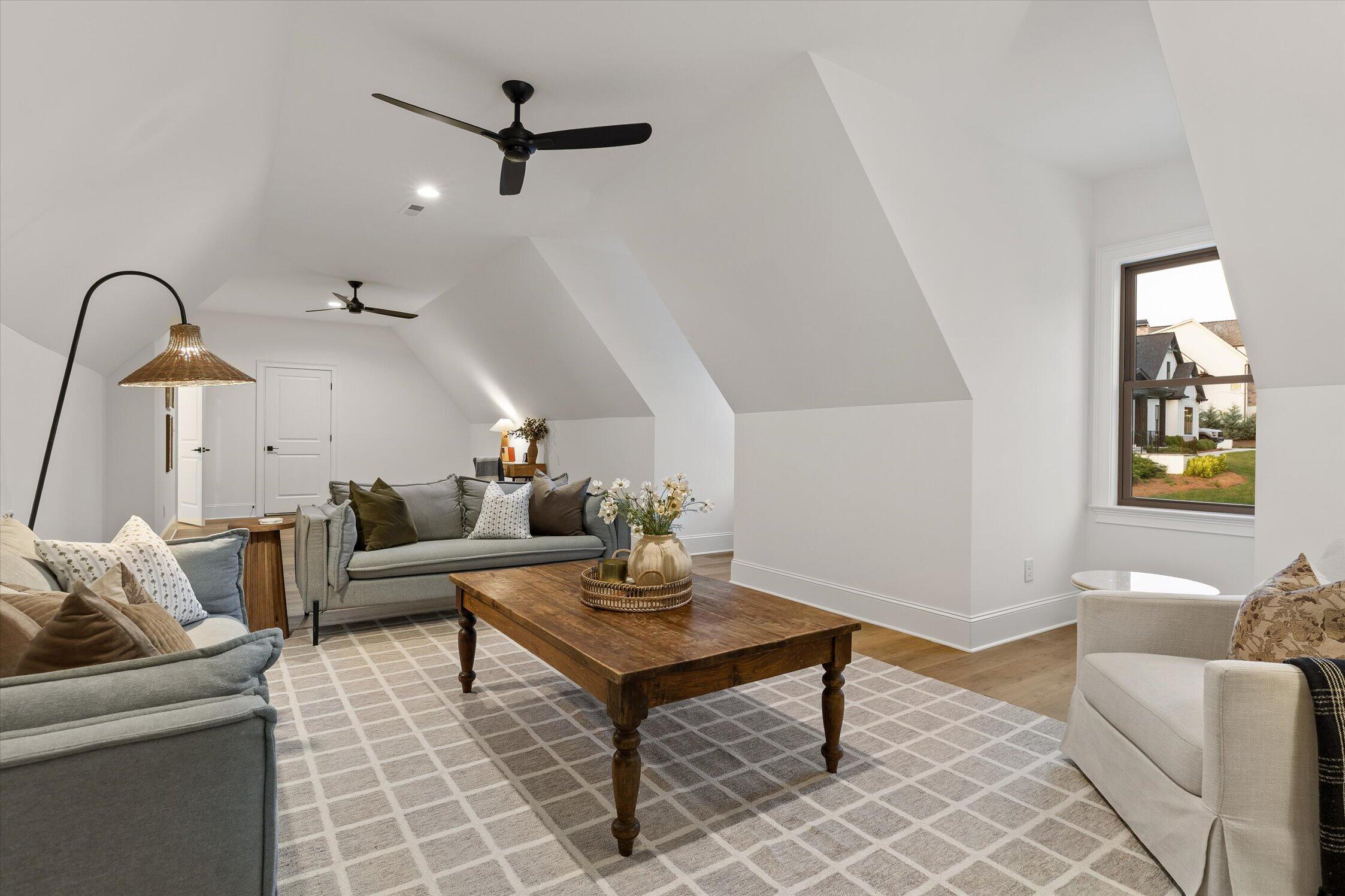 8293 Mountain Laurel Trail