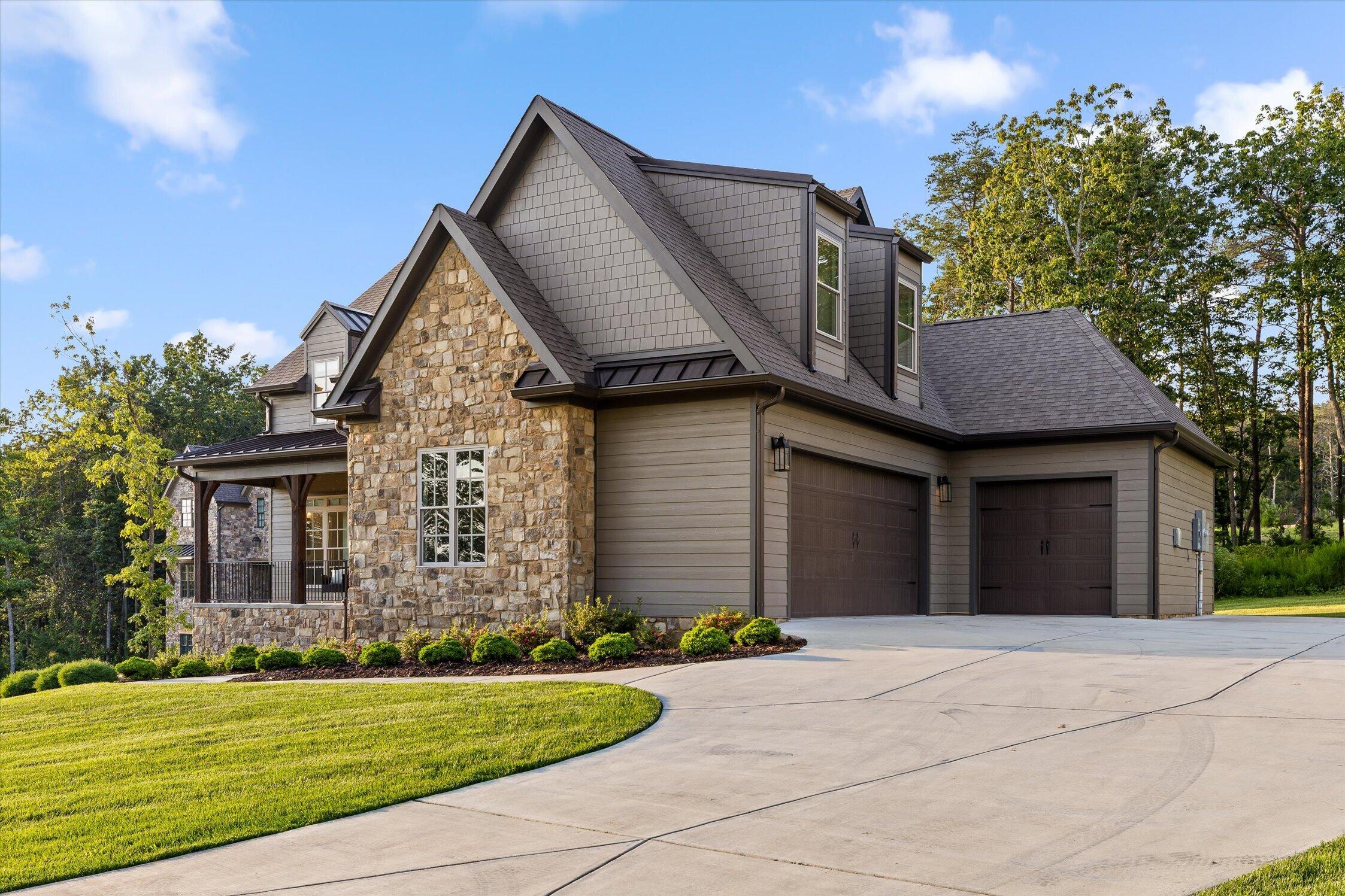 8293 Mountain Laurel Trail