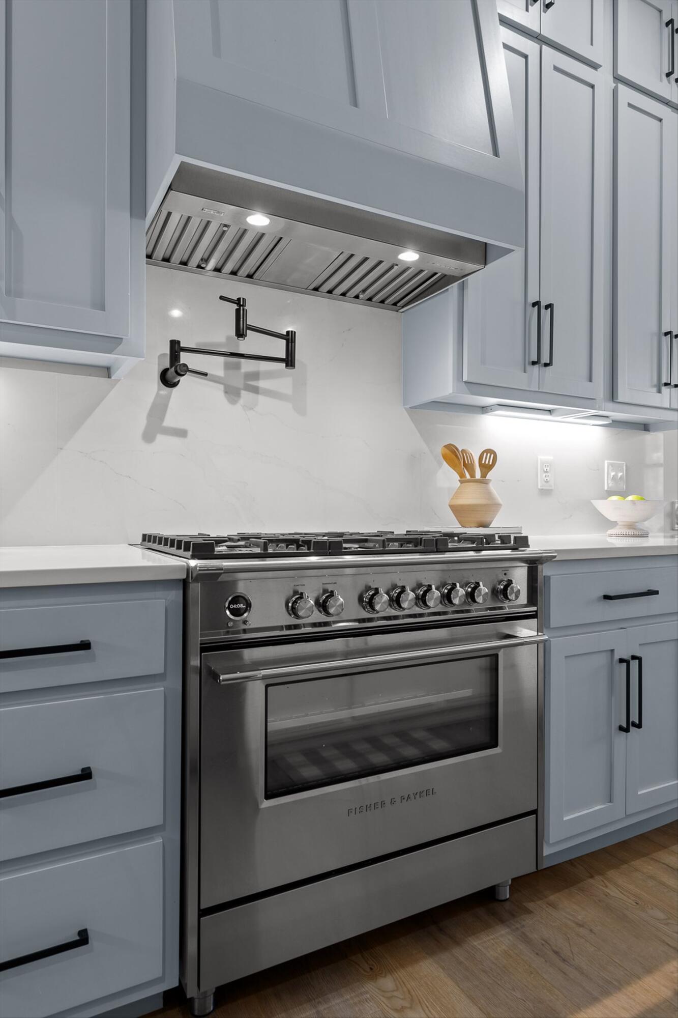 8293 Mountain Laurel Trail