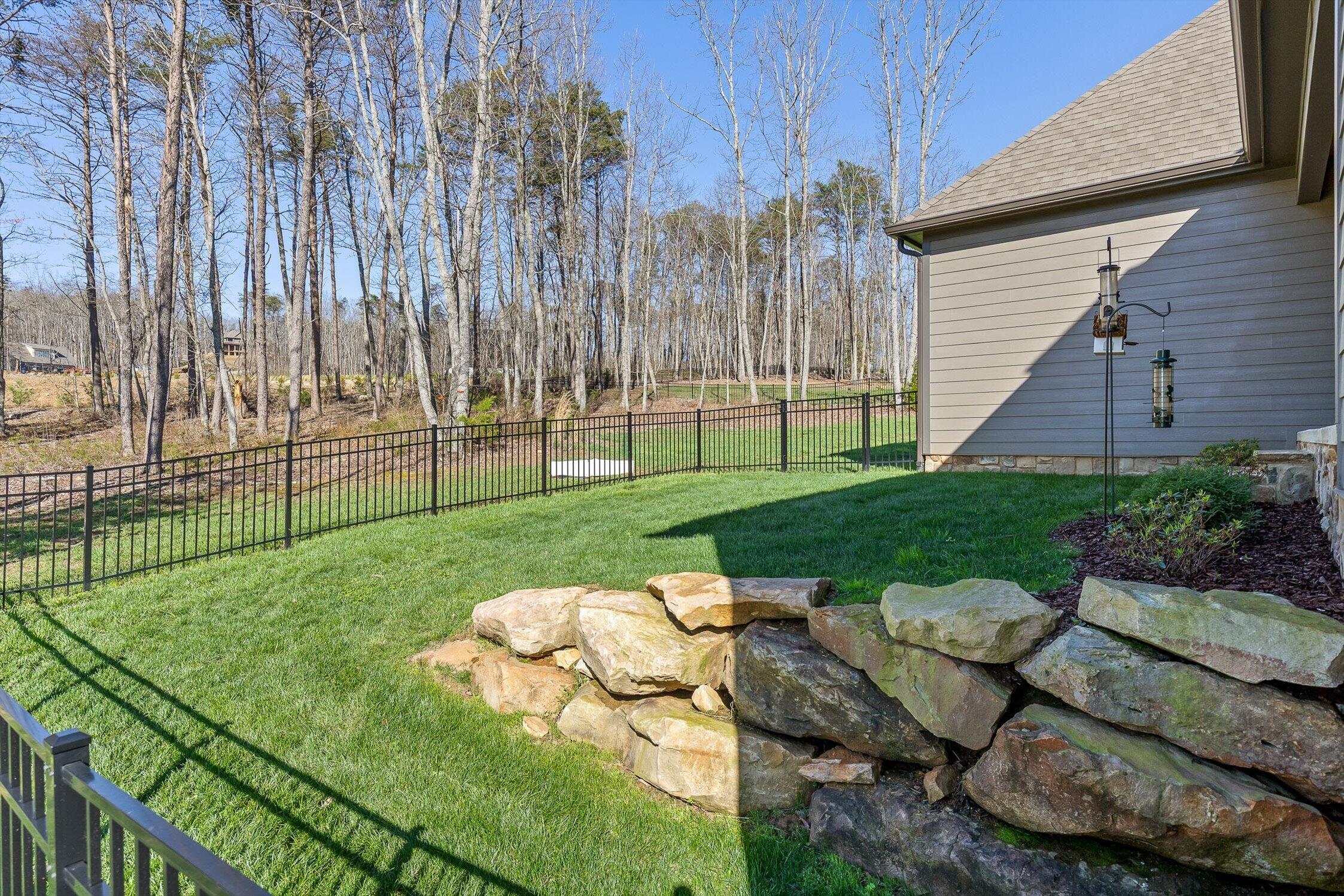 8293 Mountain Laurel Trail