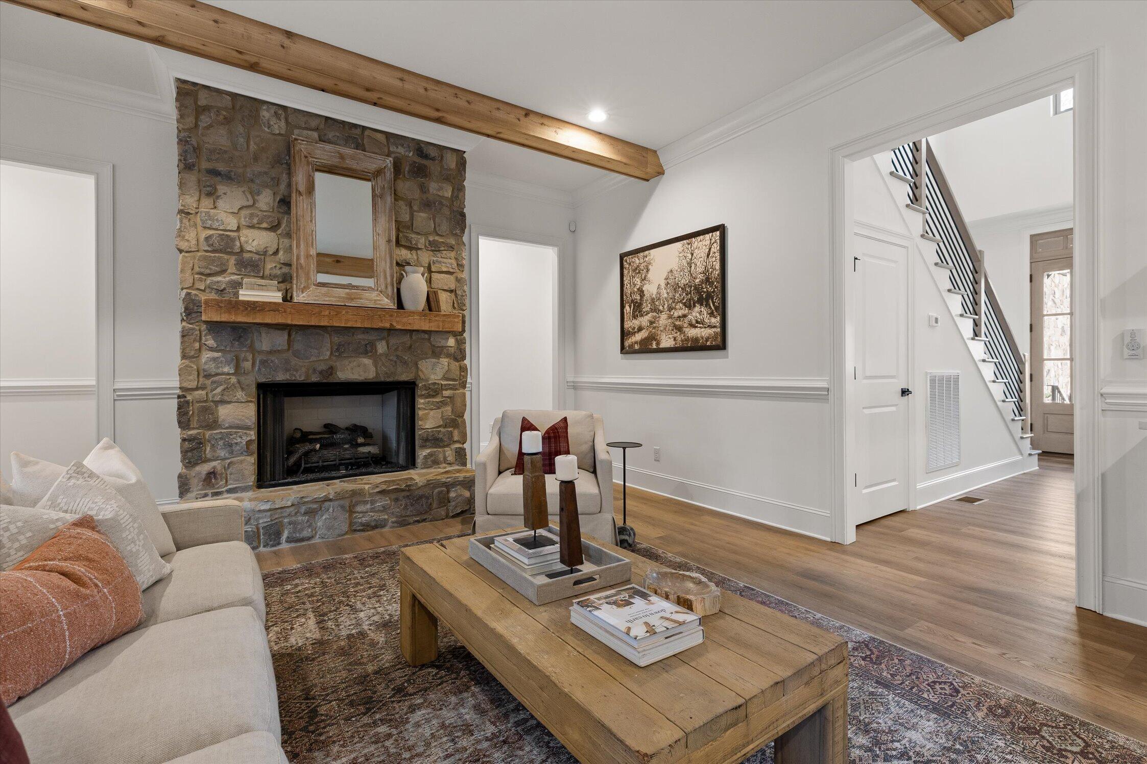 8293 Mountain Laurel Trail