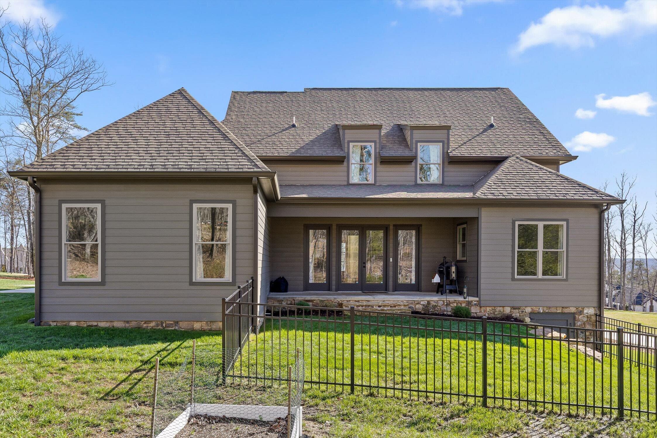 8293 Mountain Laurel Trail