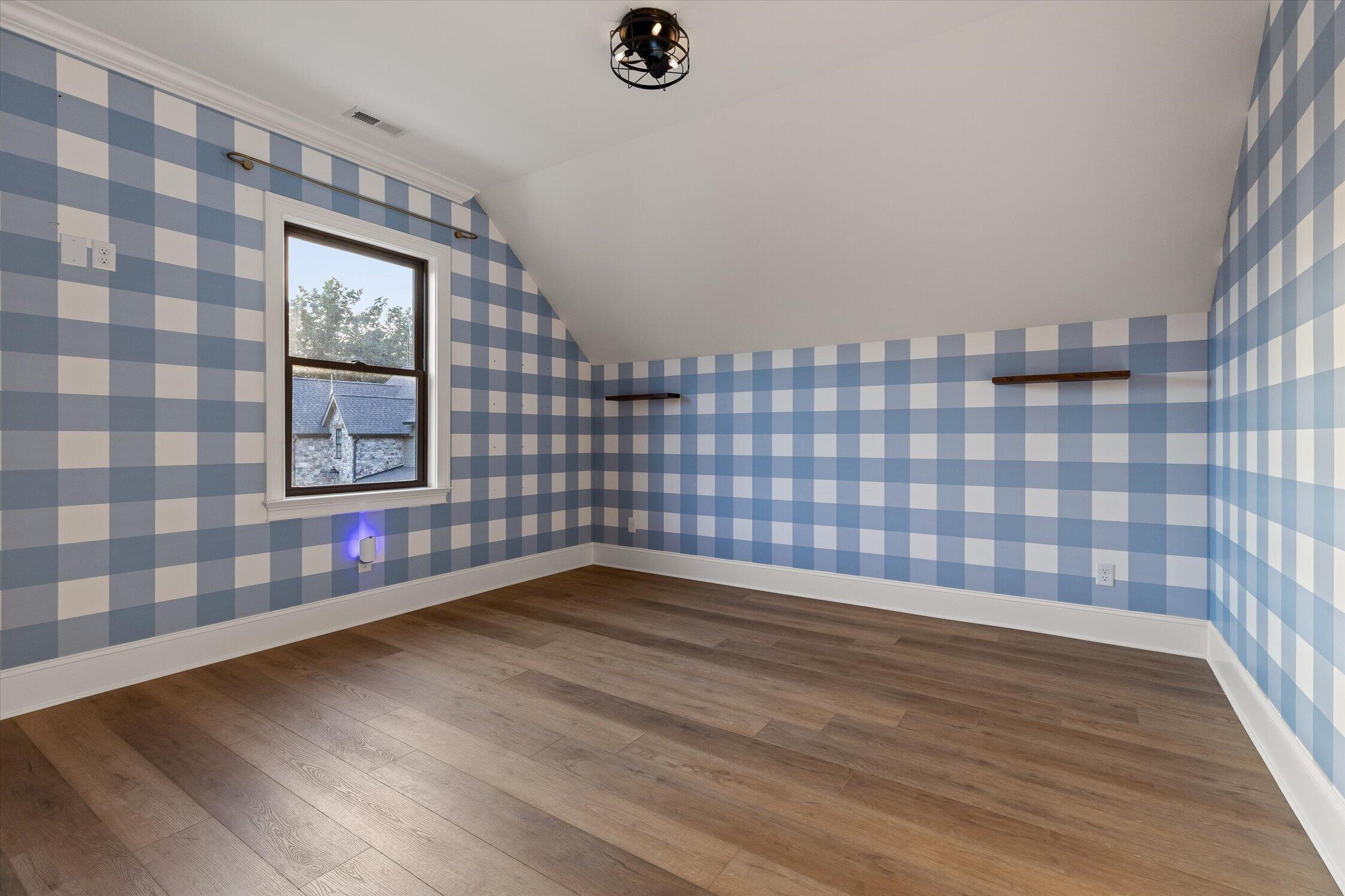 8293 Mountain Laurel Trail