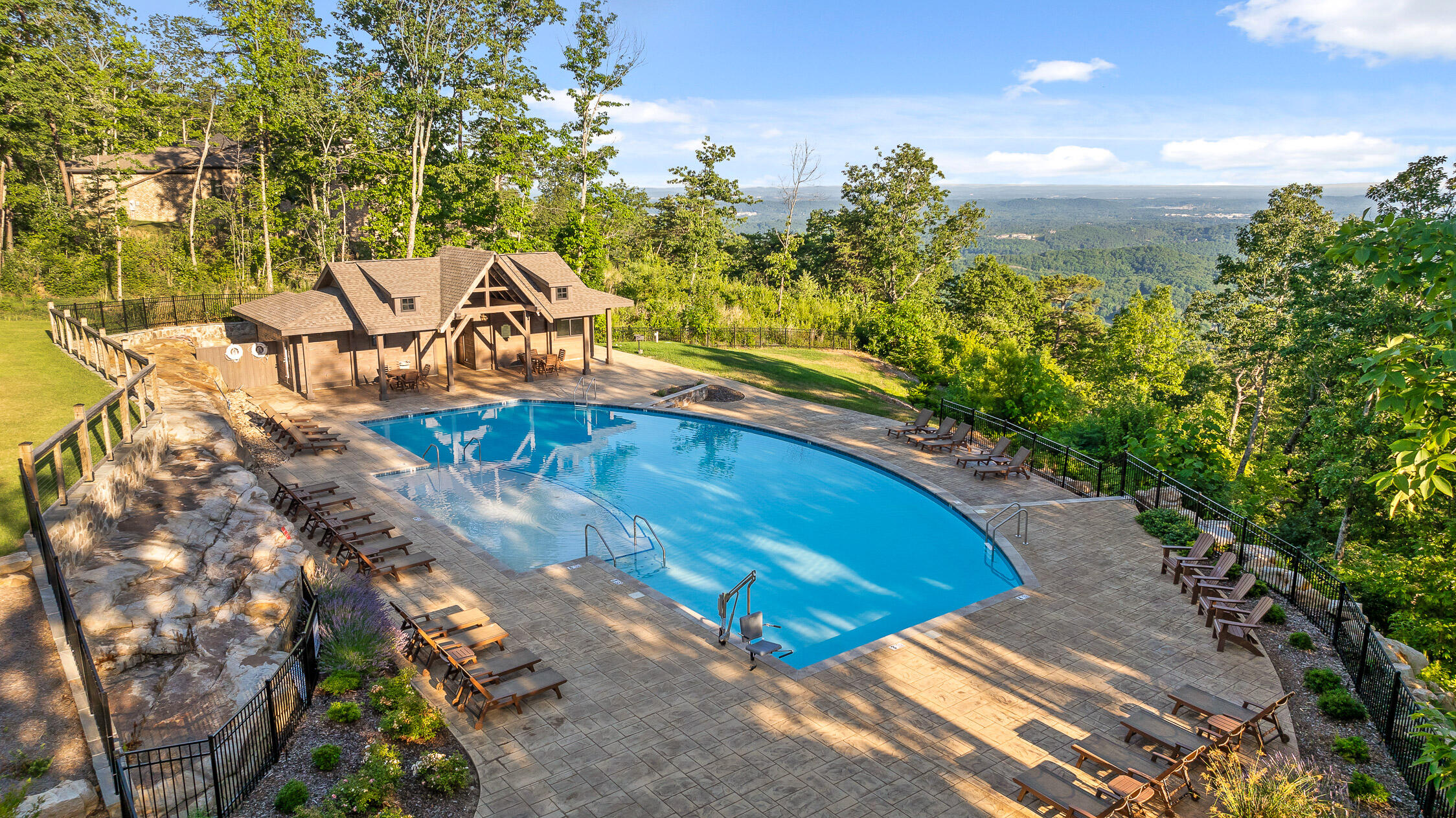 8293 Mountain Laurel Trail