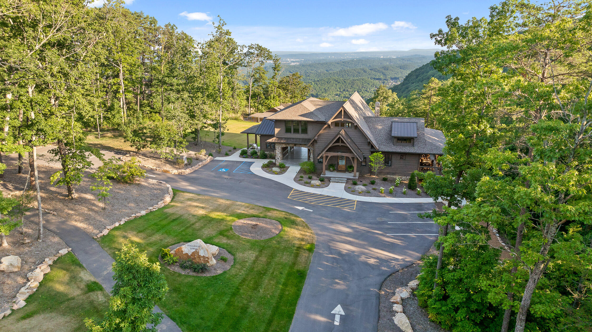 8293 Mountain Laurel Trail