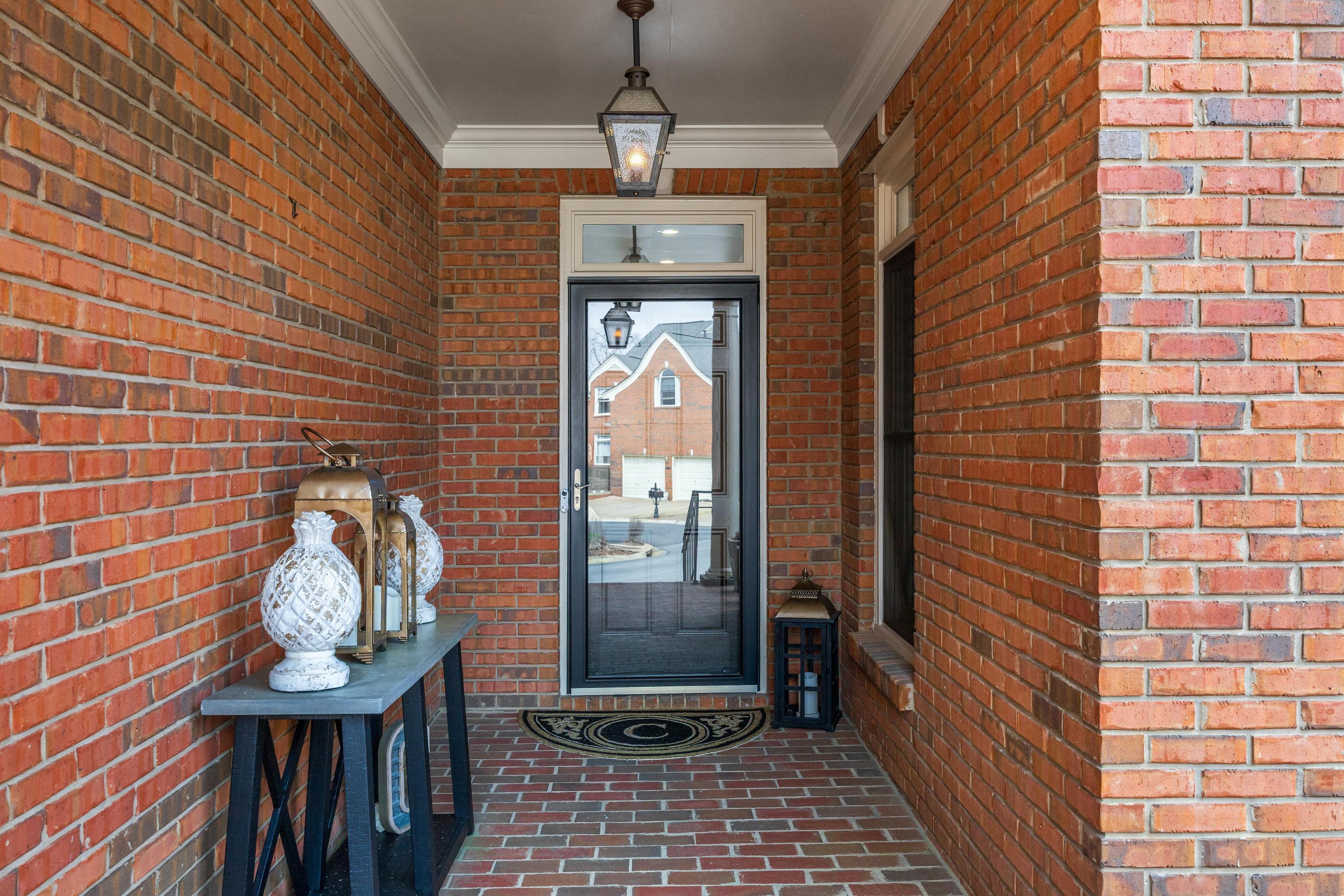 106 Bridgecreek Road