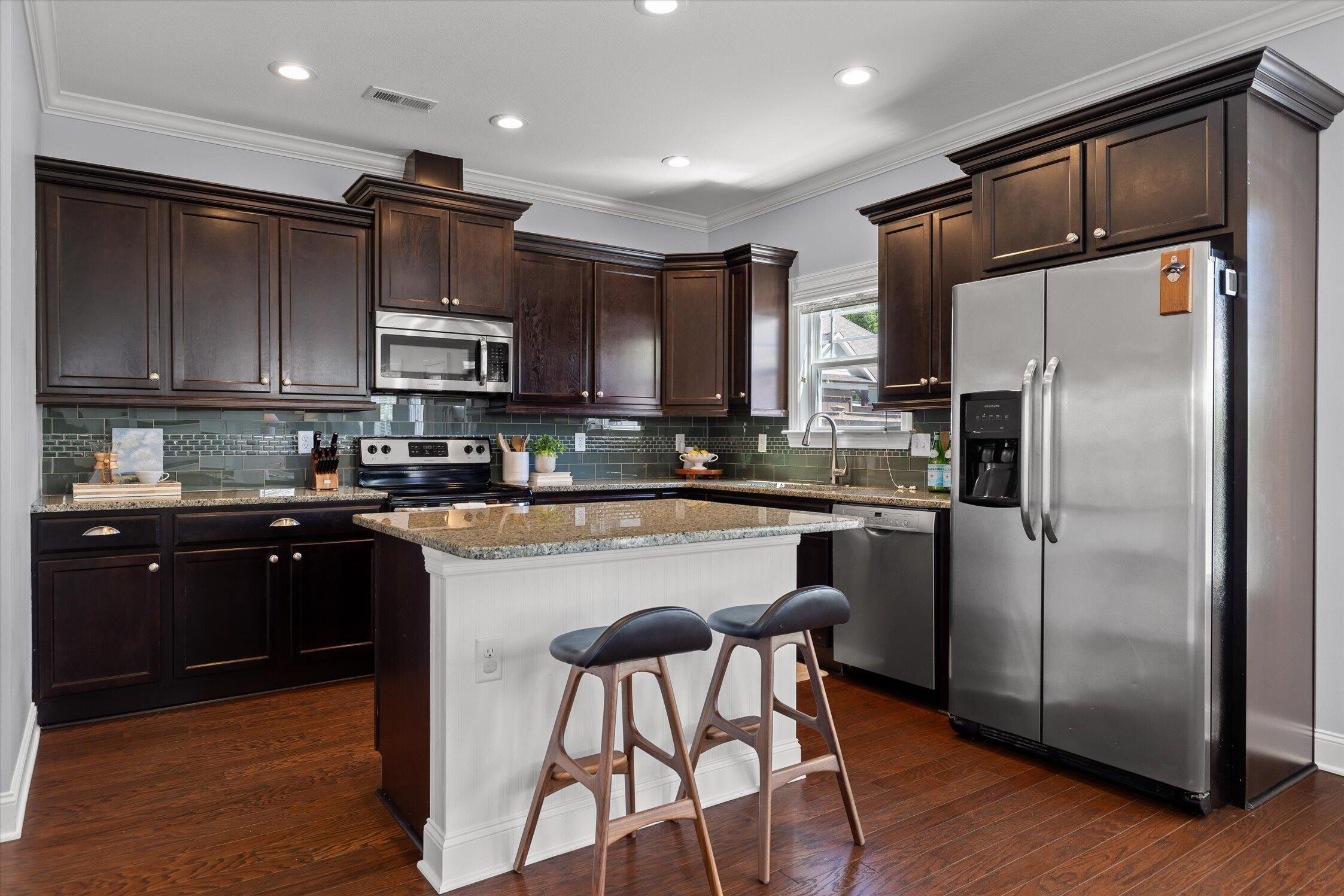 5503 Seagrove Lane