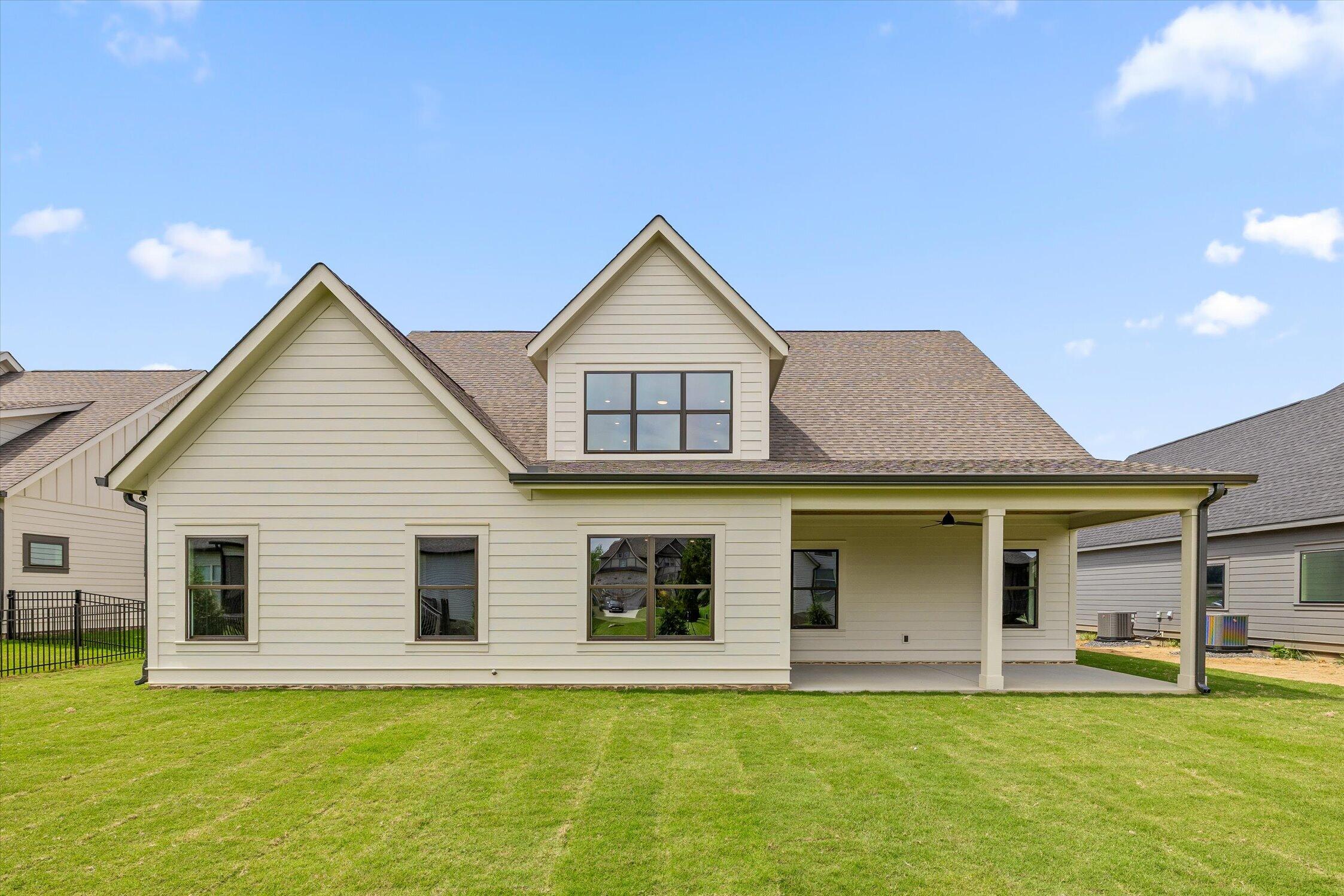 7843 Vervena Drive, 6